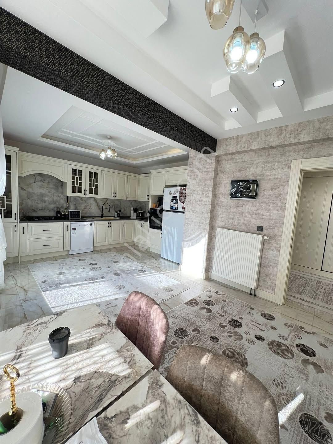 Sahibinden Kiralık Evimiz Açıklama Okuyunuz 🏡 Ev İçin - Görsel 15