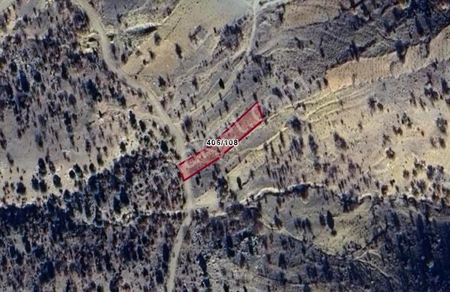 Konya Bozkır Hamzalar Köyünde 881 M² Bağ Satılıktır