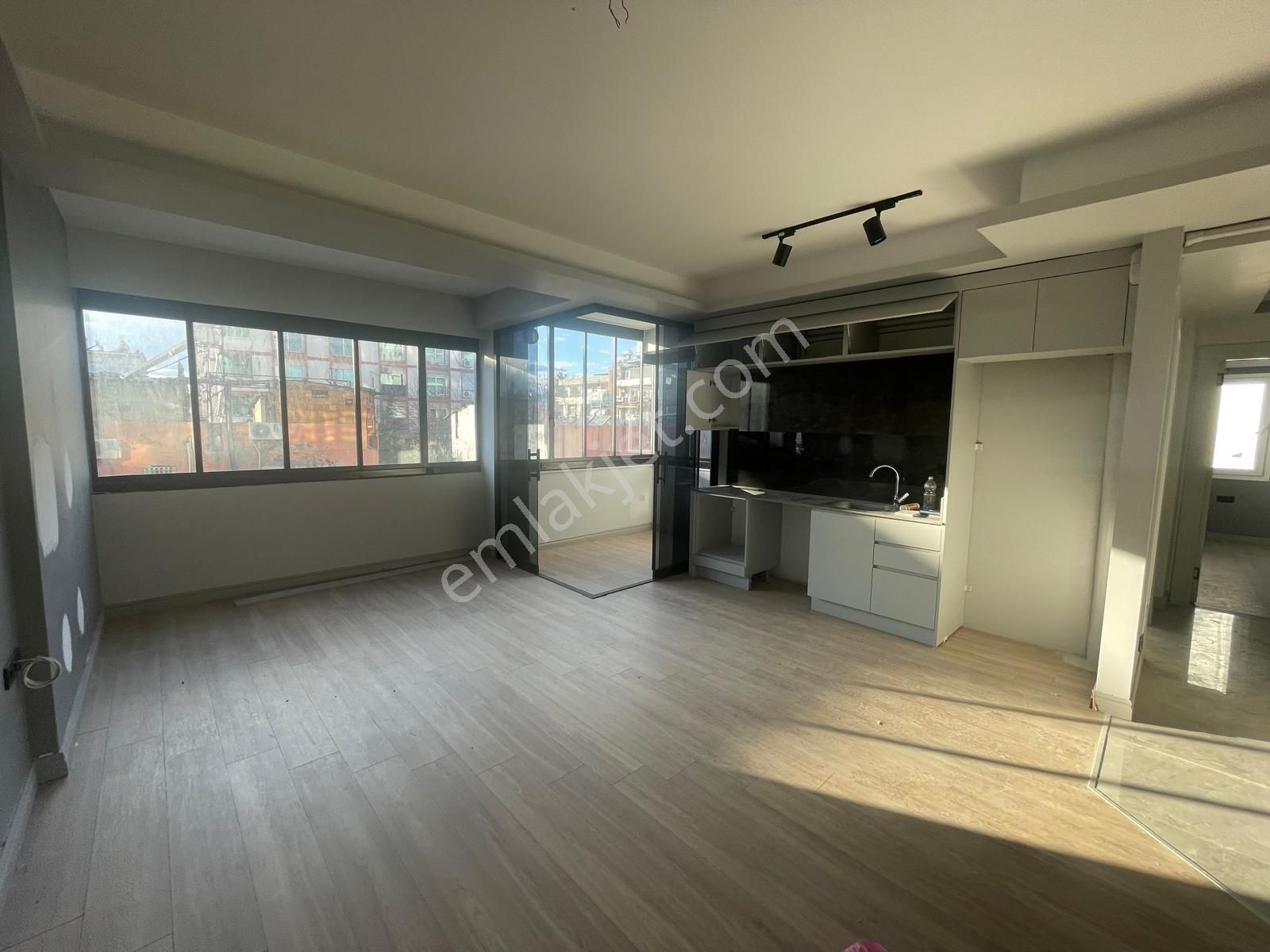 3ev Emlak -yeşiloba Otocenter Yanı Sıfır Bina 2+1 Satılık Daire