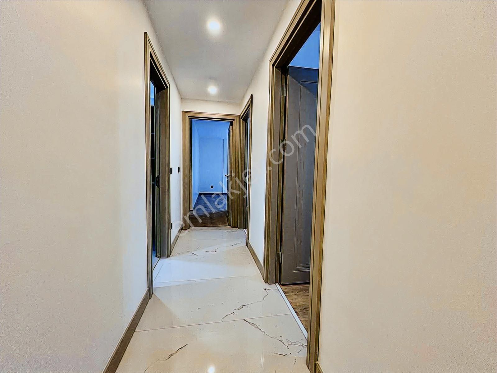 Kaçırılmaz Fırsat! Çengelköy Vera Sitesinde 3+1 135 M² Daire - Görsel 4