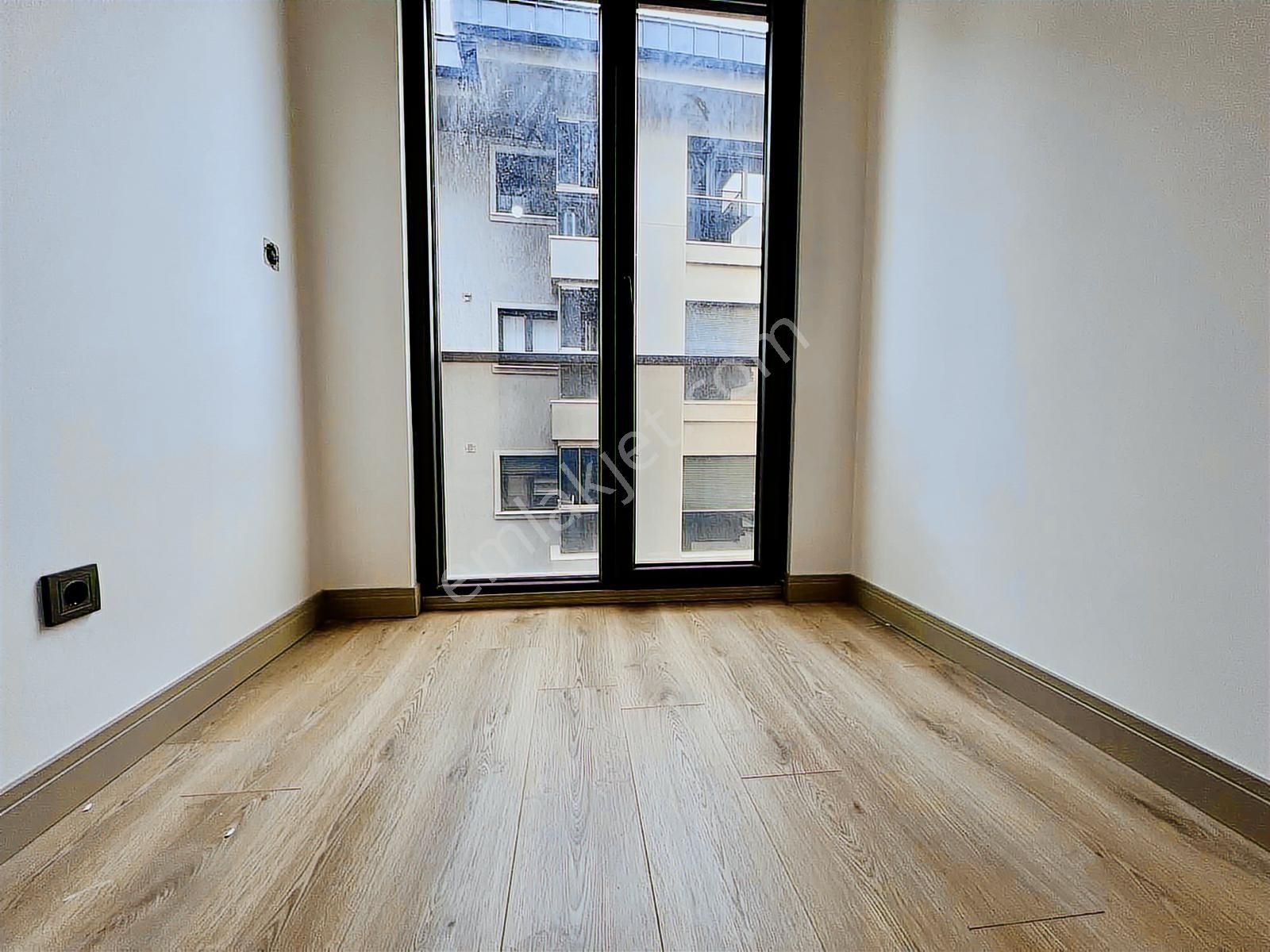 Kaçırılmaz Fırsat! Çengelköy Vera Sitesinde 3+1 135 M² Daire - Görsel 27