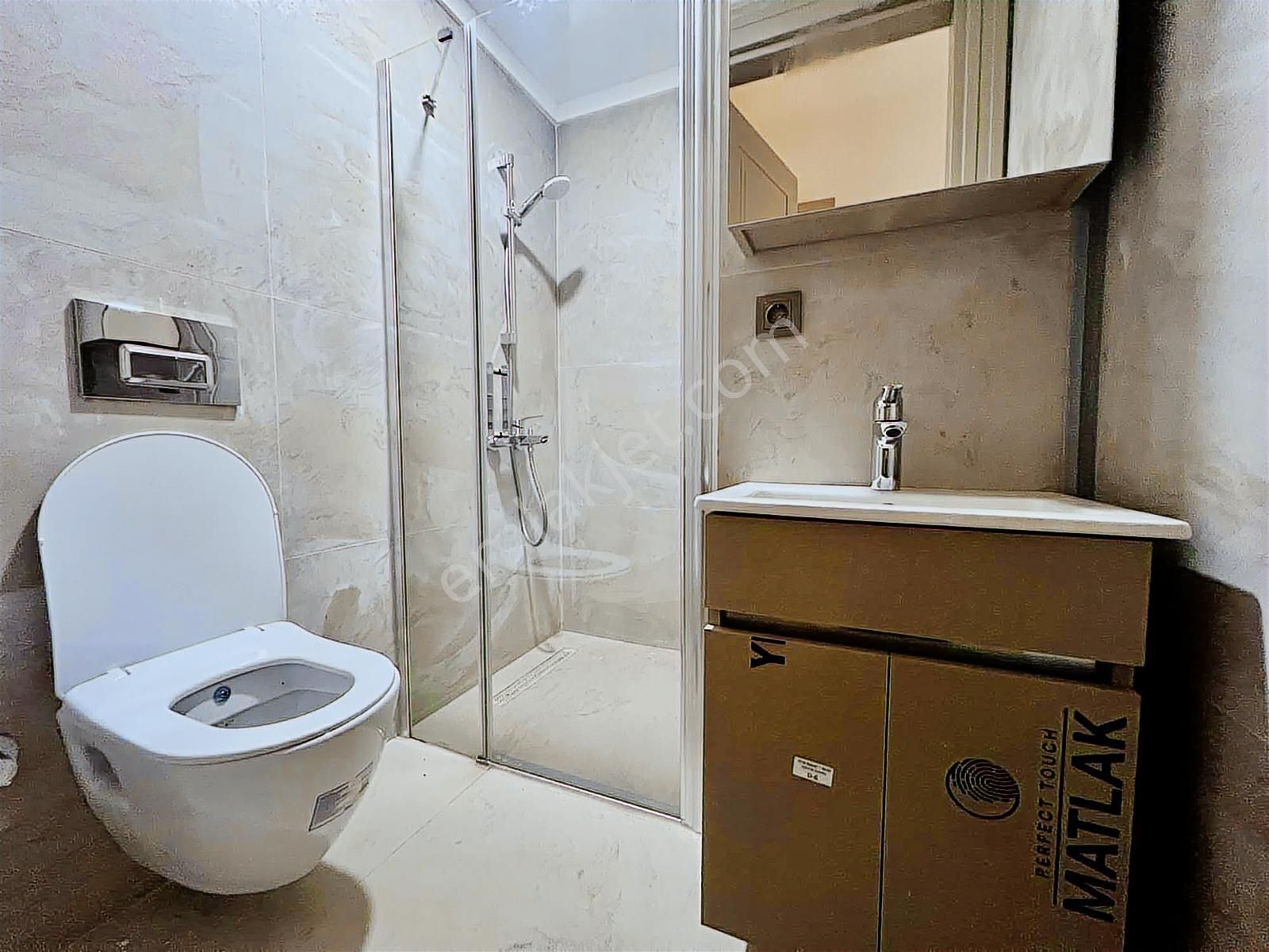 Kaçırılmaz Fırsat! Çengelköy Vera Sitesinde 3+1 135 M² Daire - Görsel 32
