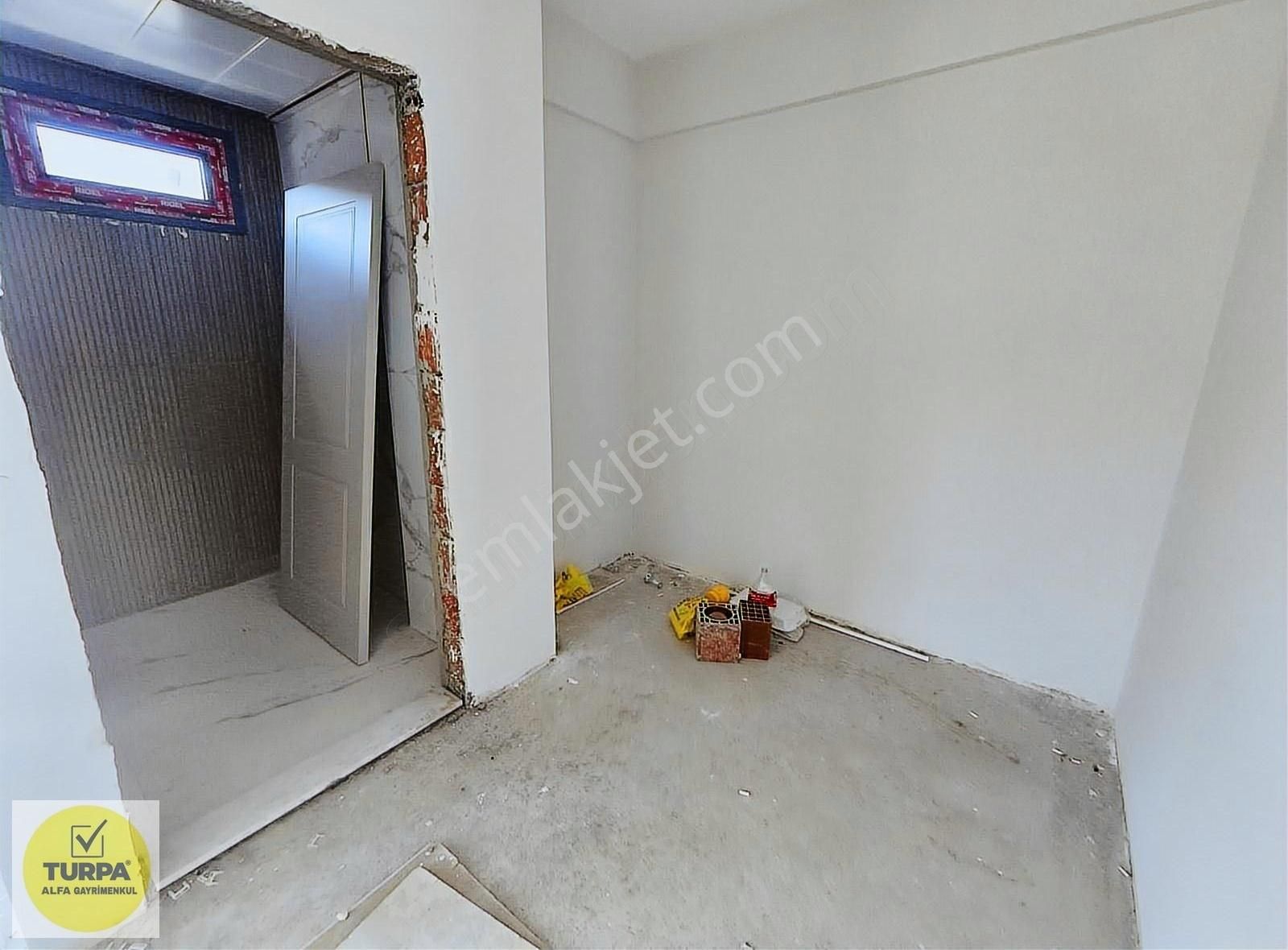 Karaali Mahallesi'nde 4+1 Satılık Müstakil Havuzlu Villa - Görsel 14