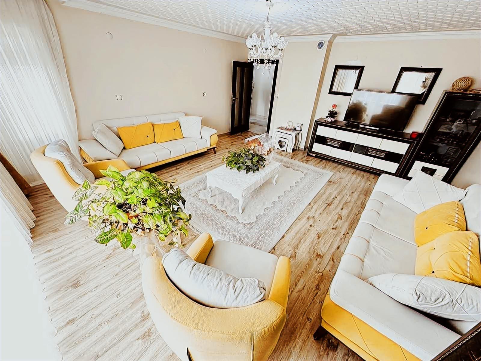 Beyler'den Yeşilovada Katta Öncephe Geniş M² Çift Banyo 3+1daire - Görsel 31