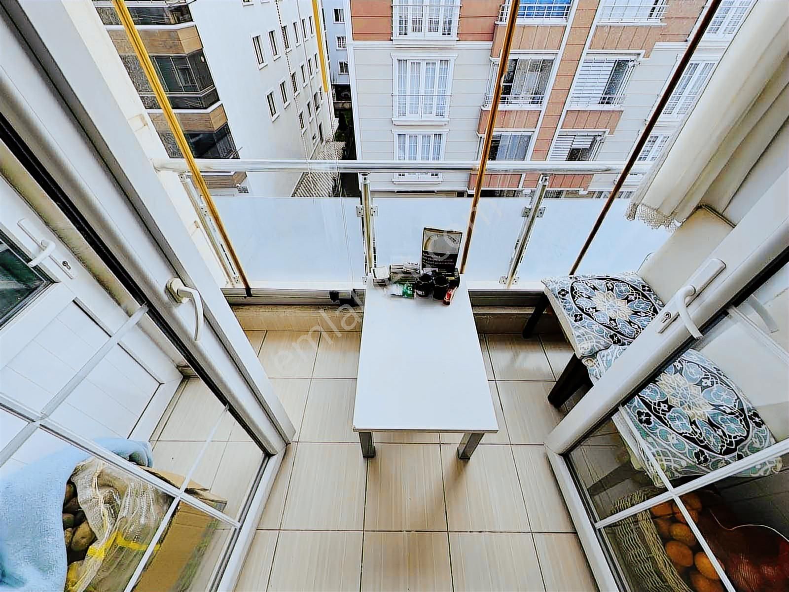 Beyler'den Yeşilovada Katta Öncephe Geniş M² Çift Banyo 3+1daire - Görsel 10