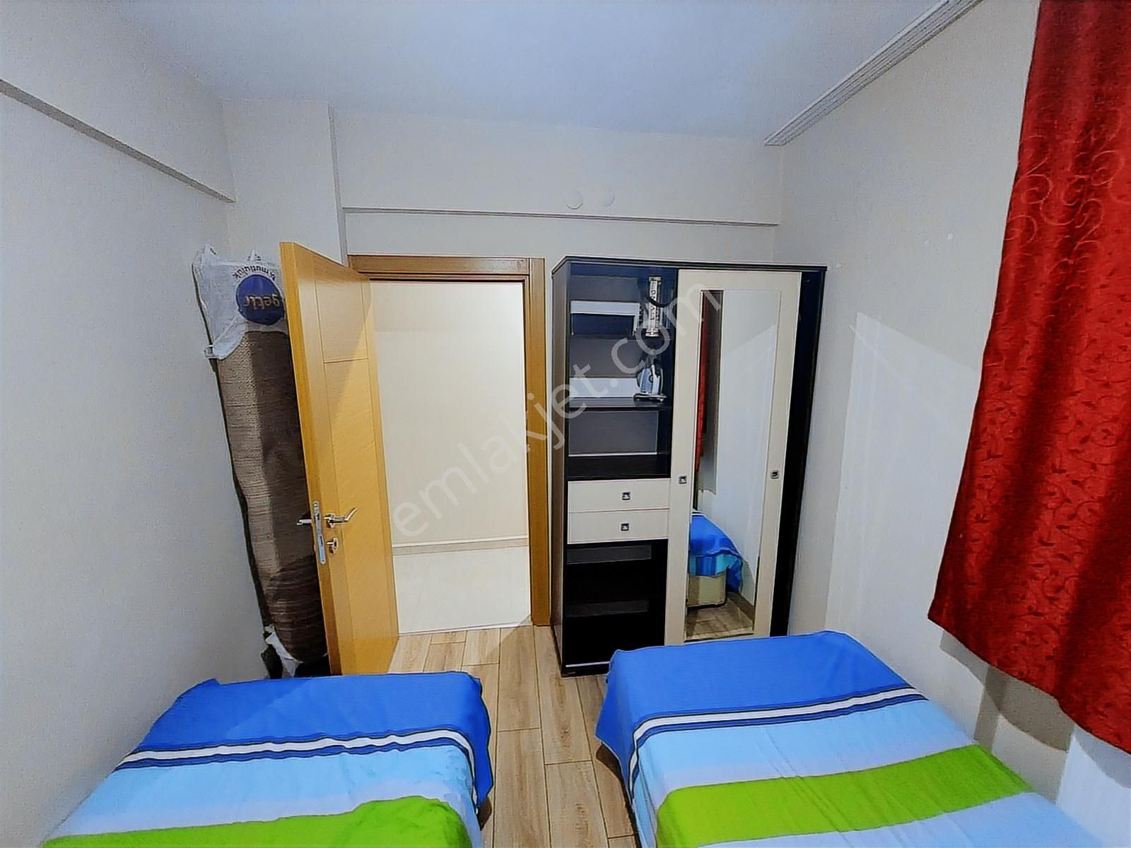 Üsküdar Boğaz Manzaralı Eşyalı Kiralık 3+1 Daire Sultantepe - Görsel 11