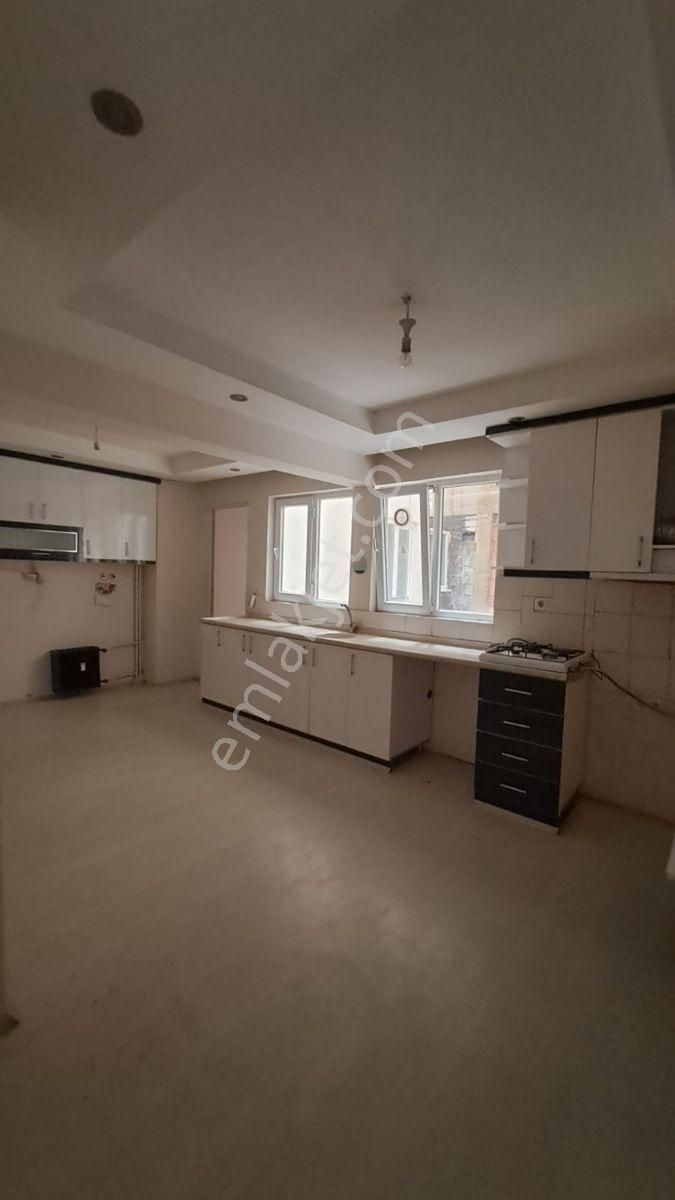 Denizli İstiklal'de 225m²geniş Kaçırılmayacak Fırsat Daire - Görsel 31