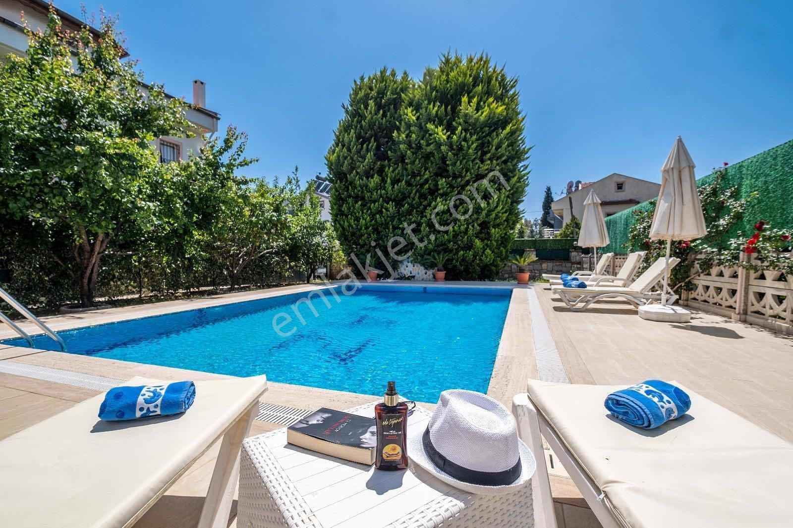 Fethiye Yeni Mah Kiralık Eşyasız 3+1 Tam Müstakil Villa - Görsel 19