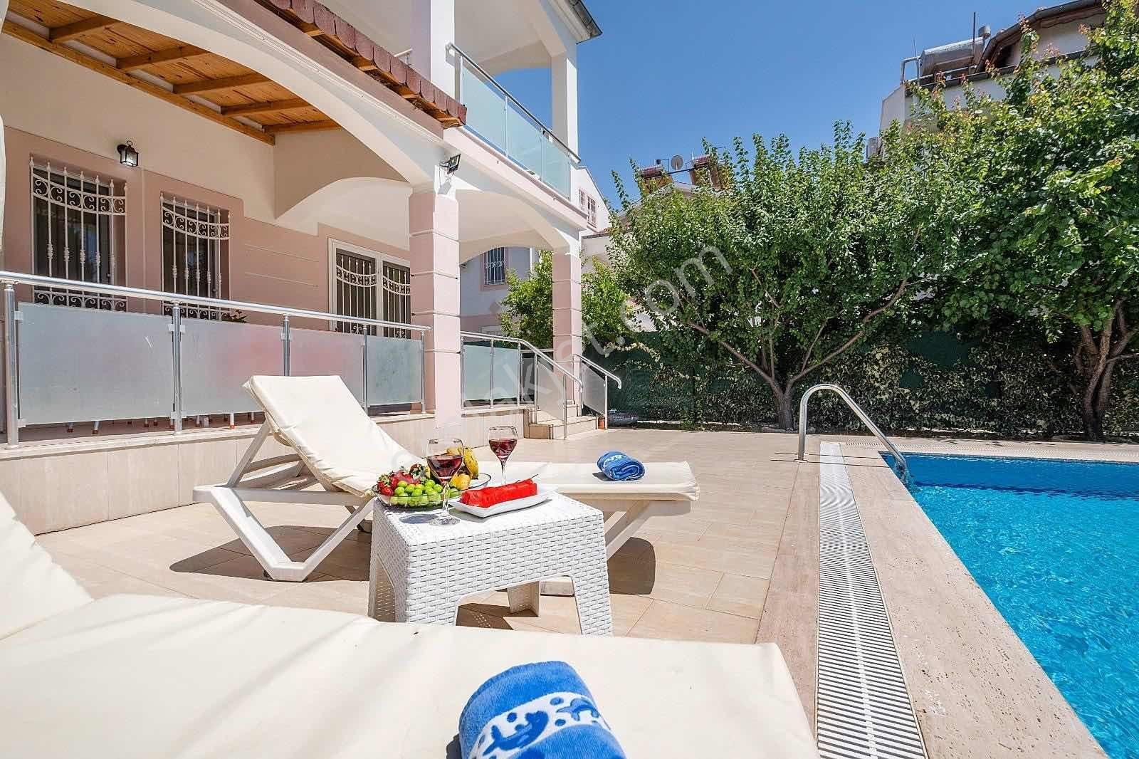 Fethiye Yeni Mah Kiralık Eşyasız 3+1 Tam Müstakil Villa - Görsel 20