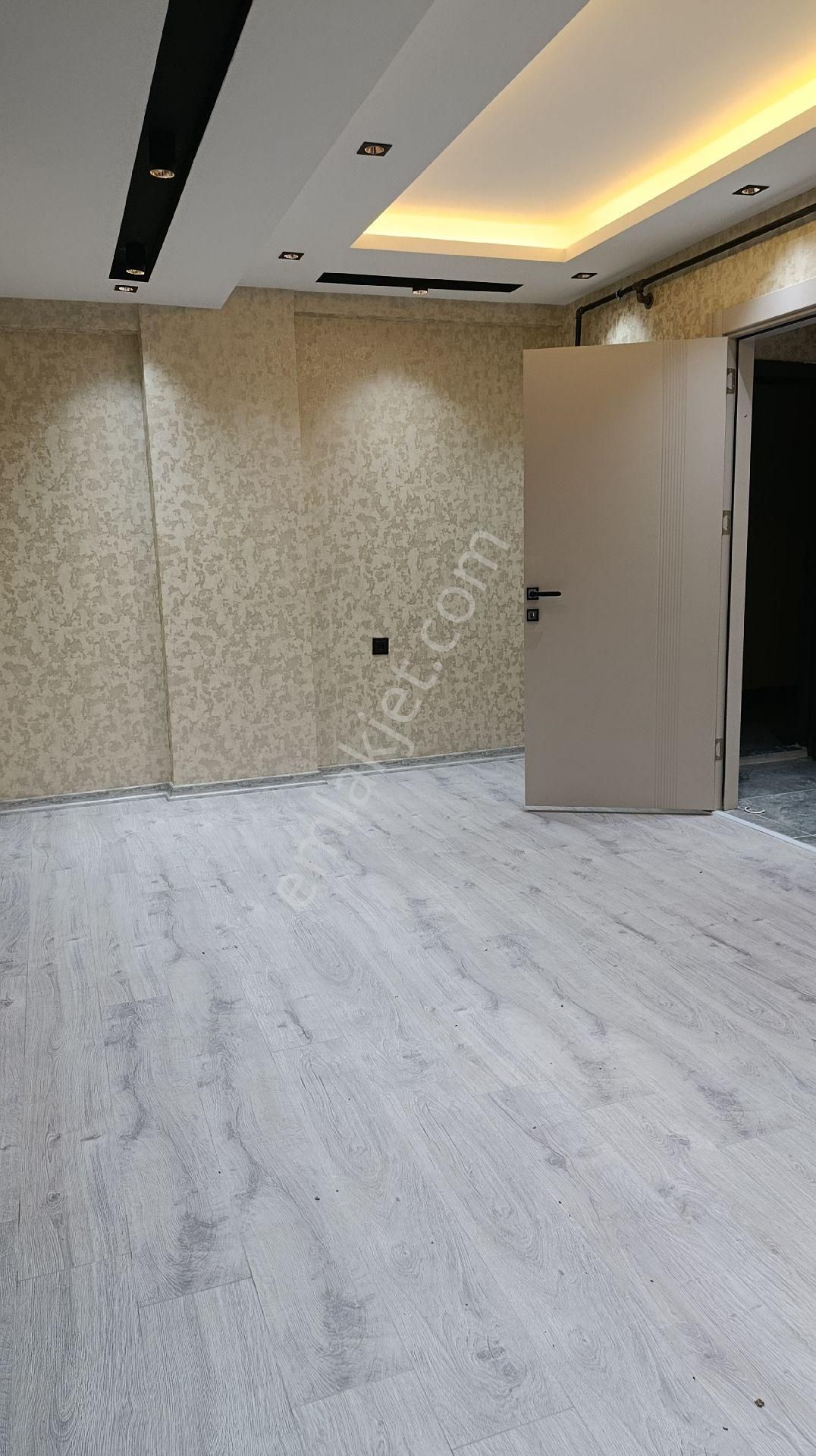 Sıfır Kiralık 1+1 Merkezi Konumda Ofis İçin Oturum İçin Uygun - Görsel 16