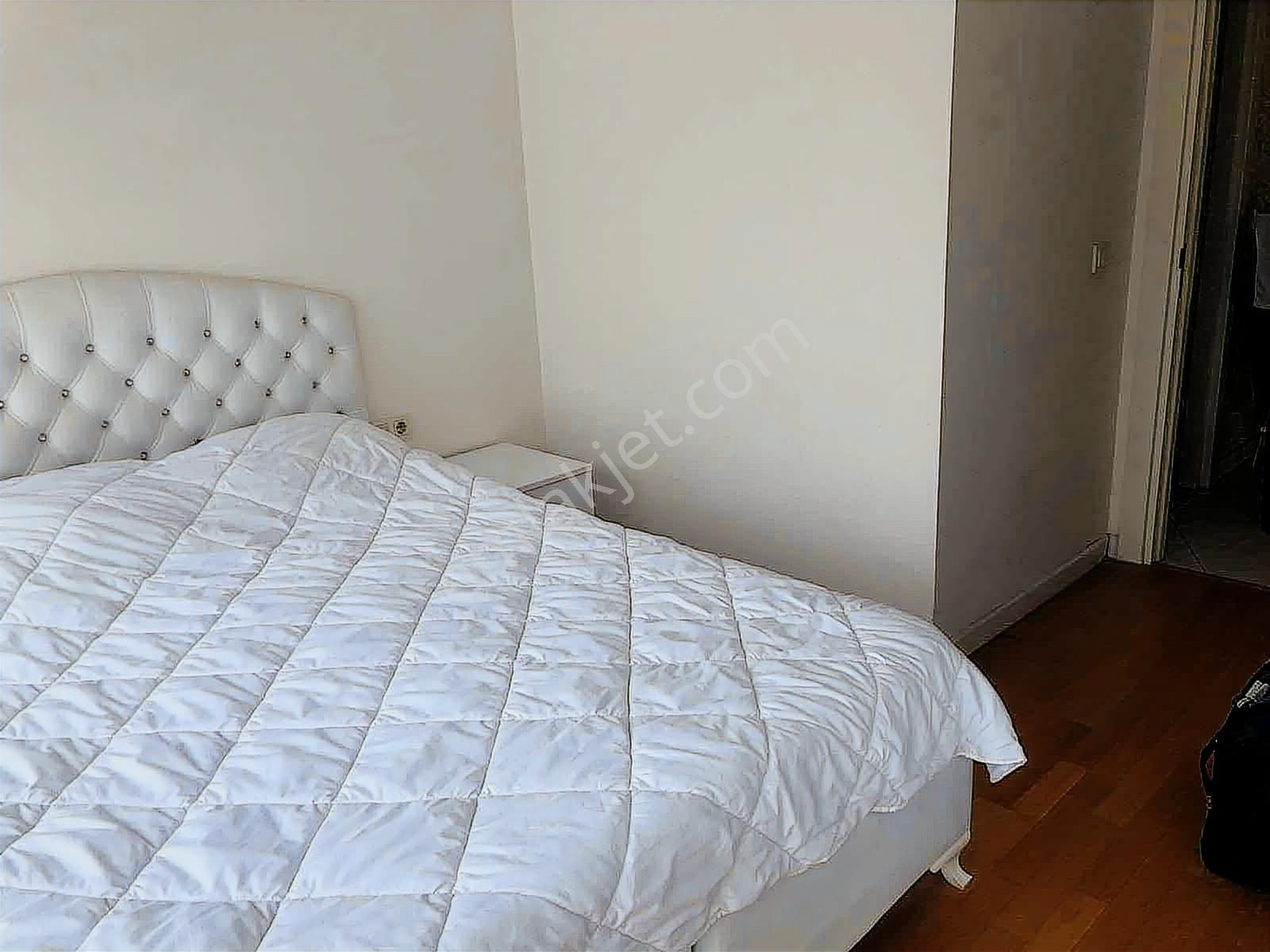 Atakent Bosporus Sitesi 1 + 1 Eşyalı Kiralık Daire - Görsel 16