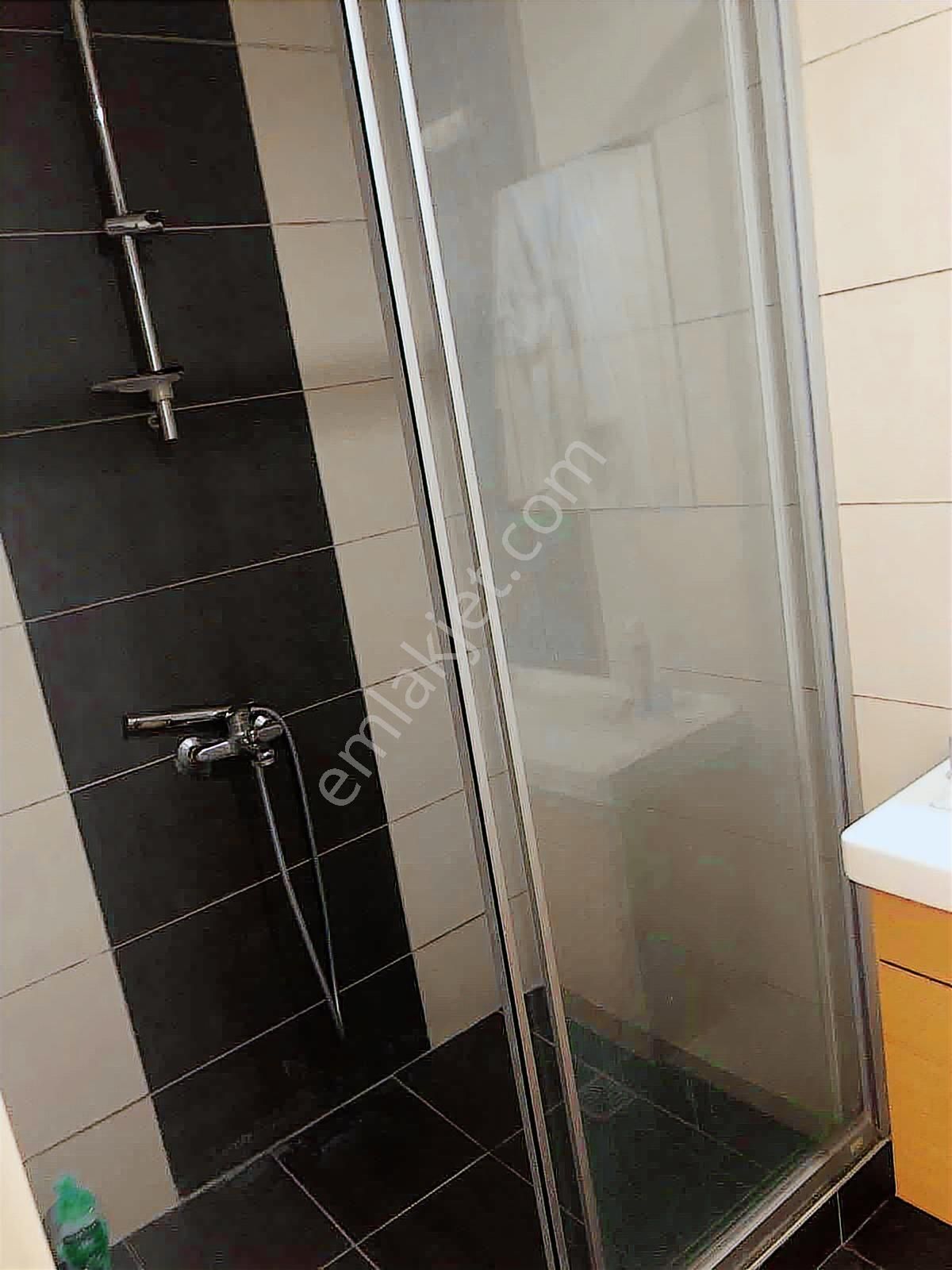 Atakent Bosporus Sitesi 1 + 1 Eşyalı Kiralık Daire - Görsel 13