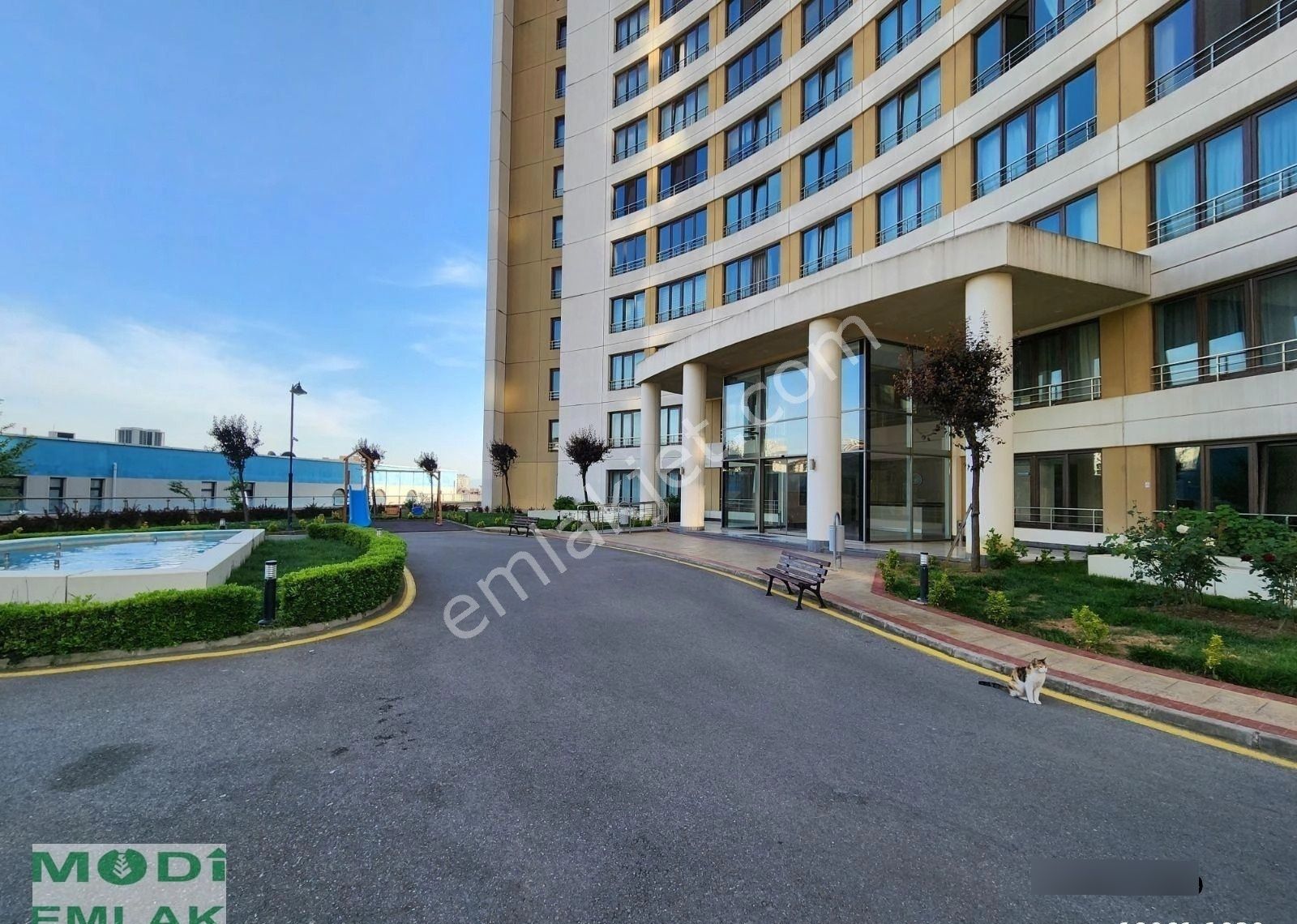 Evora Istanbul T Parsel De Kat Bahçeli Büyük Tip Satılık 1+1 - Görsel 23