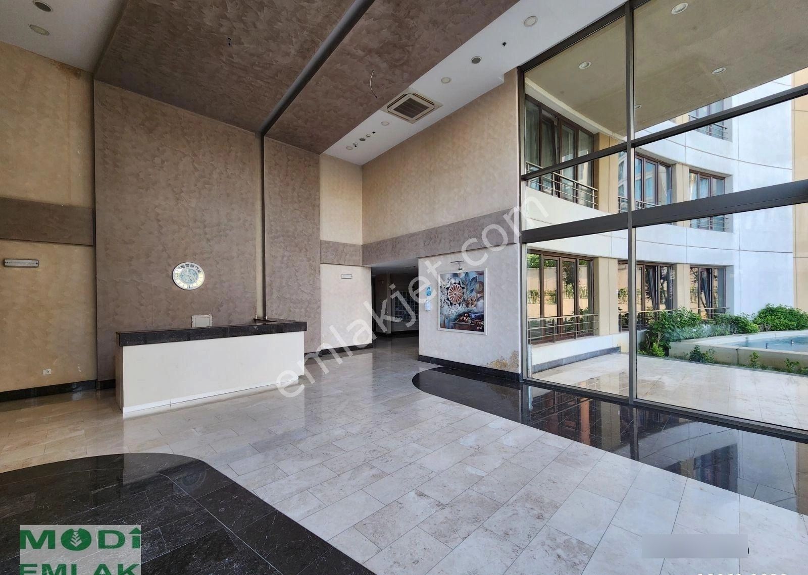 Evora Istanbul T Parsel De Kat Bahçeli Büyük Tip Satılık 1+1 - Görsel 35