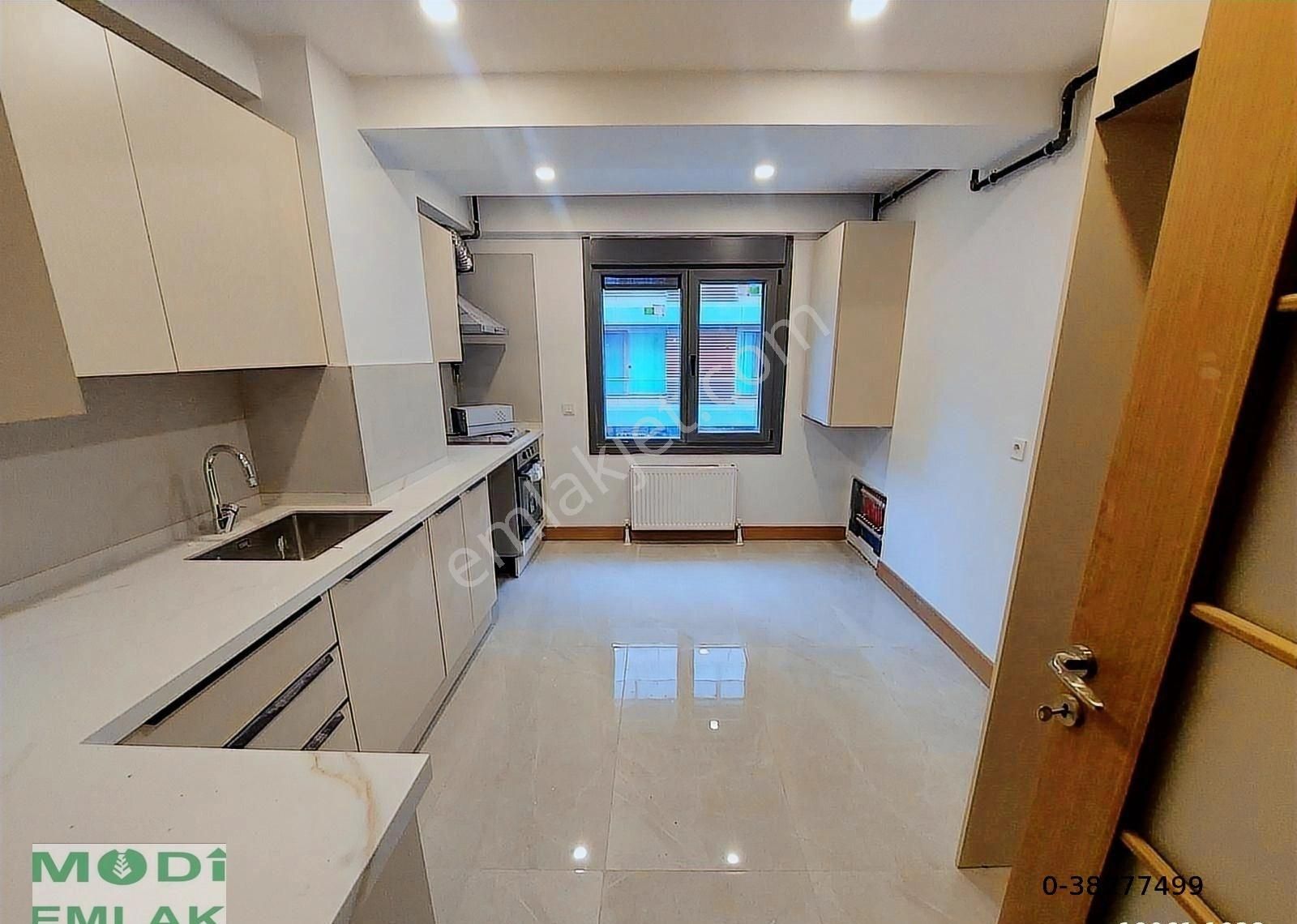 Salacak Sıfır Binada Asansörlü Satılık 3+1 Köşe Daire - Görsel 13