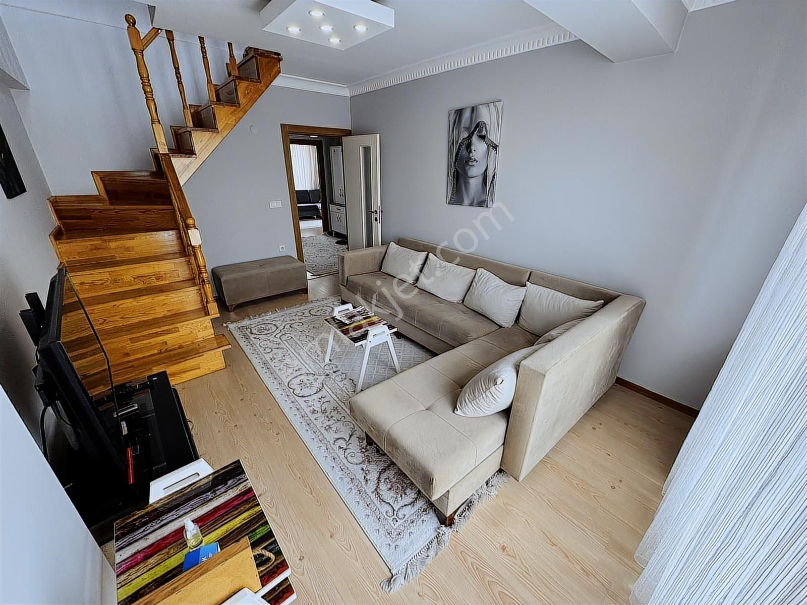 Yenidoğan'da Kullanışlı 4+1 Satılık 165 M2 Dubleks Daire - Görsel 10