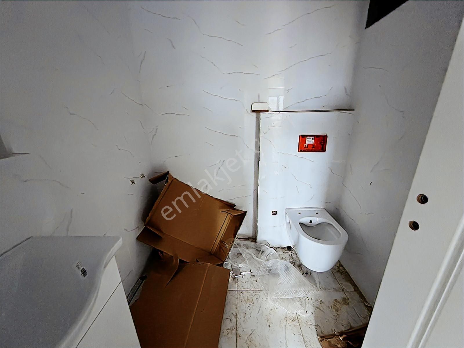 Kanarya'da Marmaray Ve Çarşıya Yakın Sıfır 2+1 Satılık 3.kat - Görsel 8