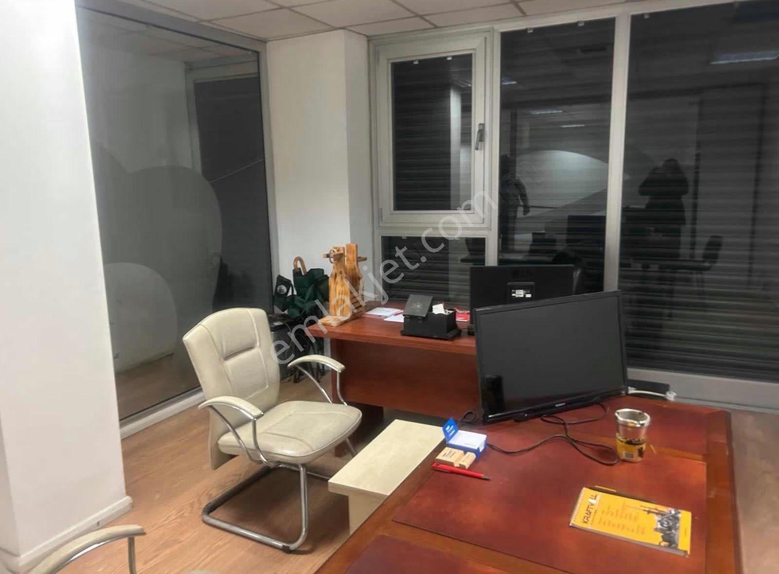 İstanbul Pendik E5 Karayolu 5 Katlı Komple Bina Satılıktır - Görsel 17