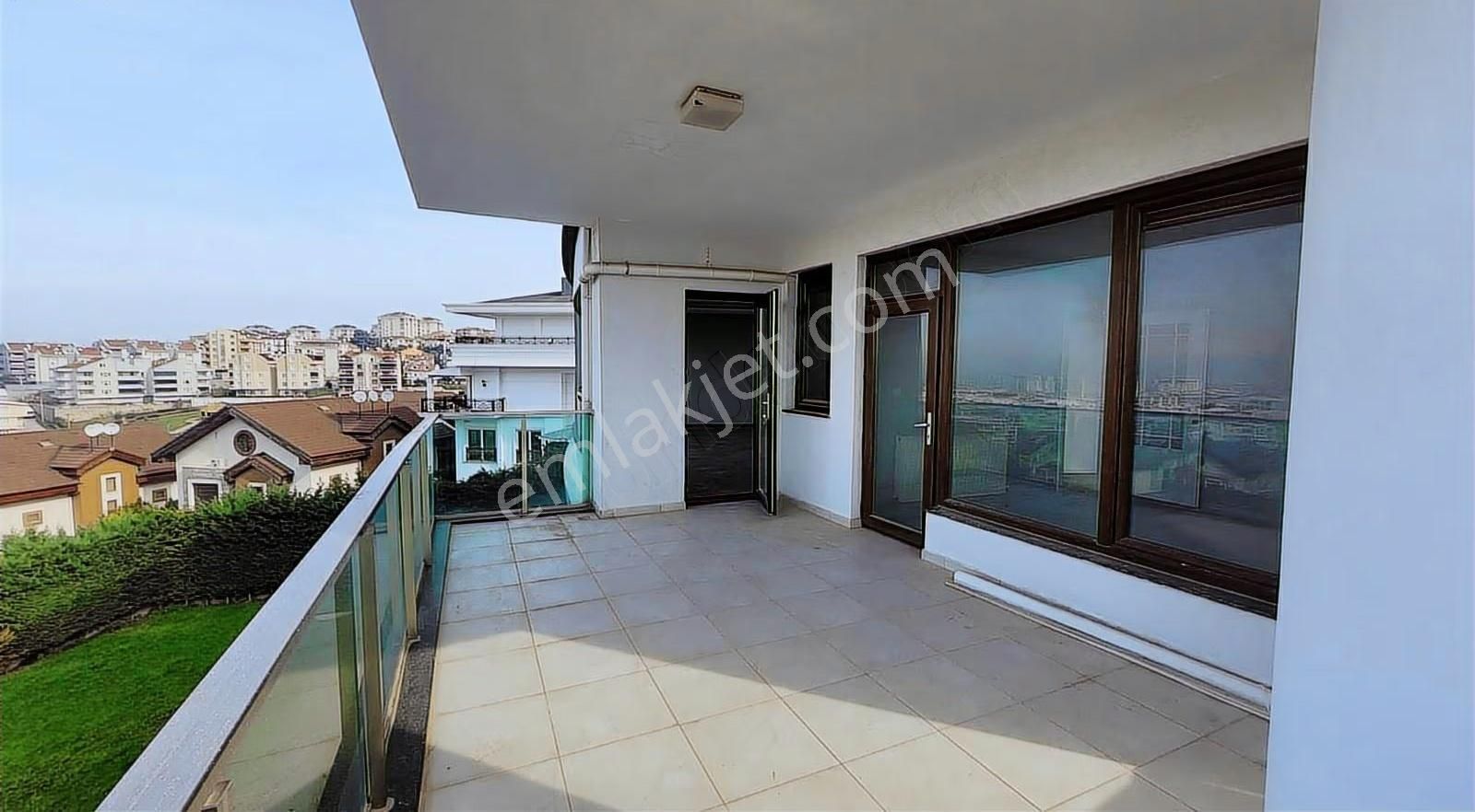 Üçevler Elit Villa Bölgesinde 250 M² Net 5+1 Temiz Kiralık - Görsel 28