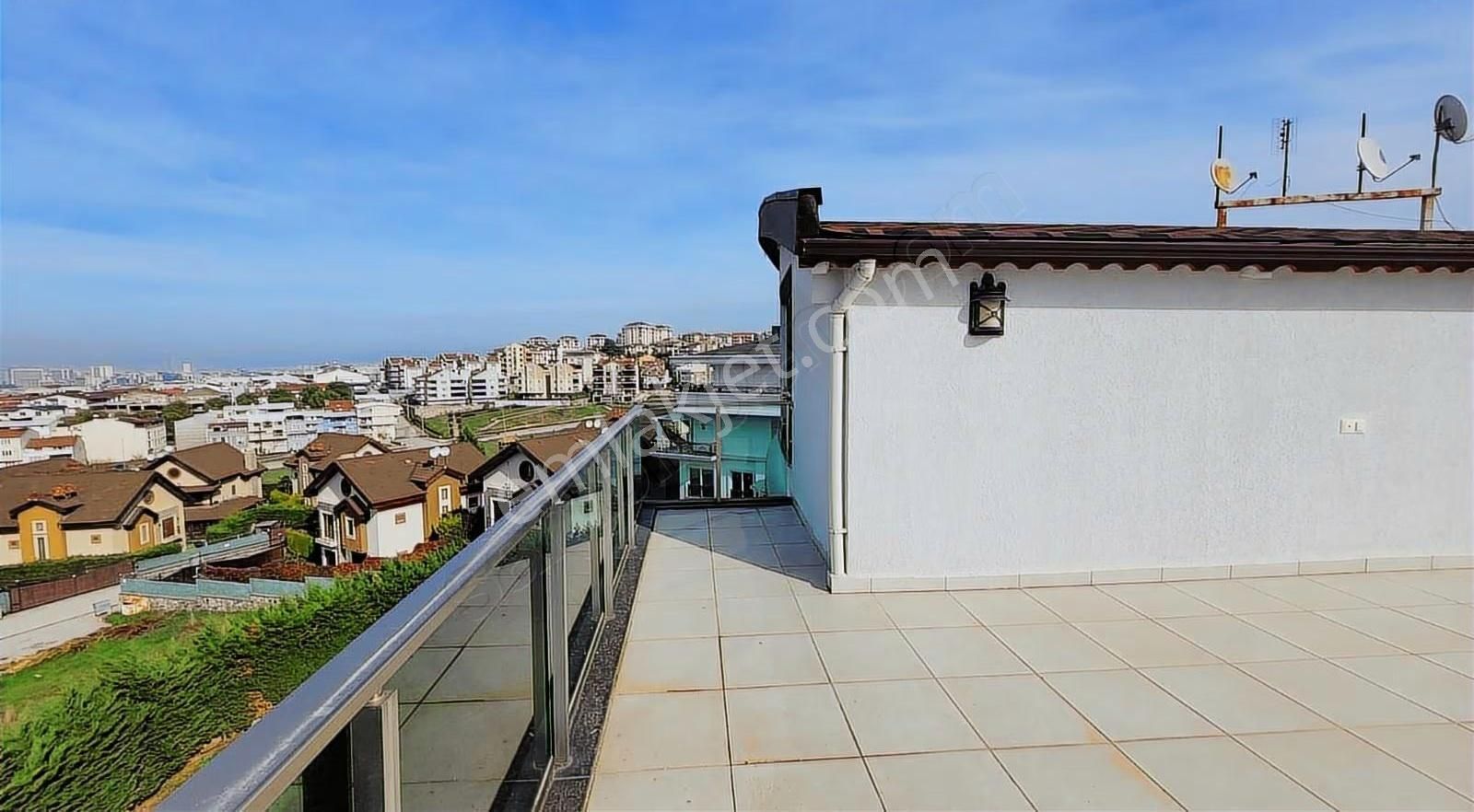 Üçevler Elit Villa Bölgesinde 250 M² Net 5+1 Temiz Kiralık - Görsel 22