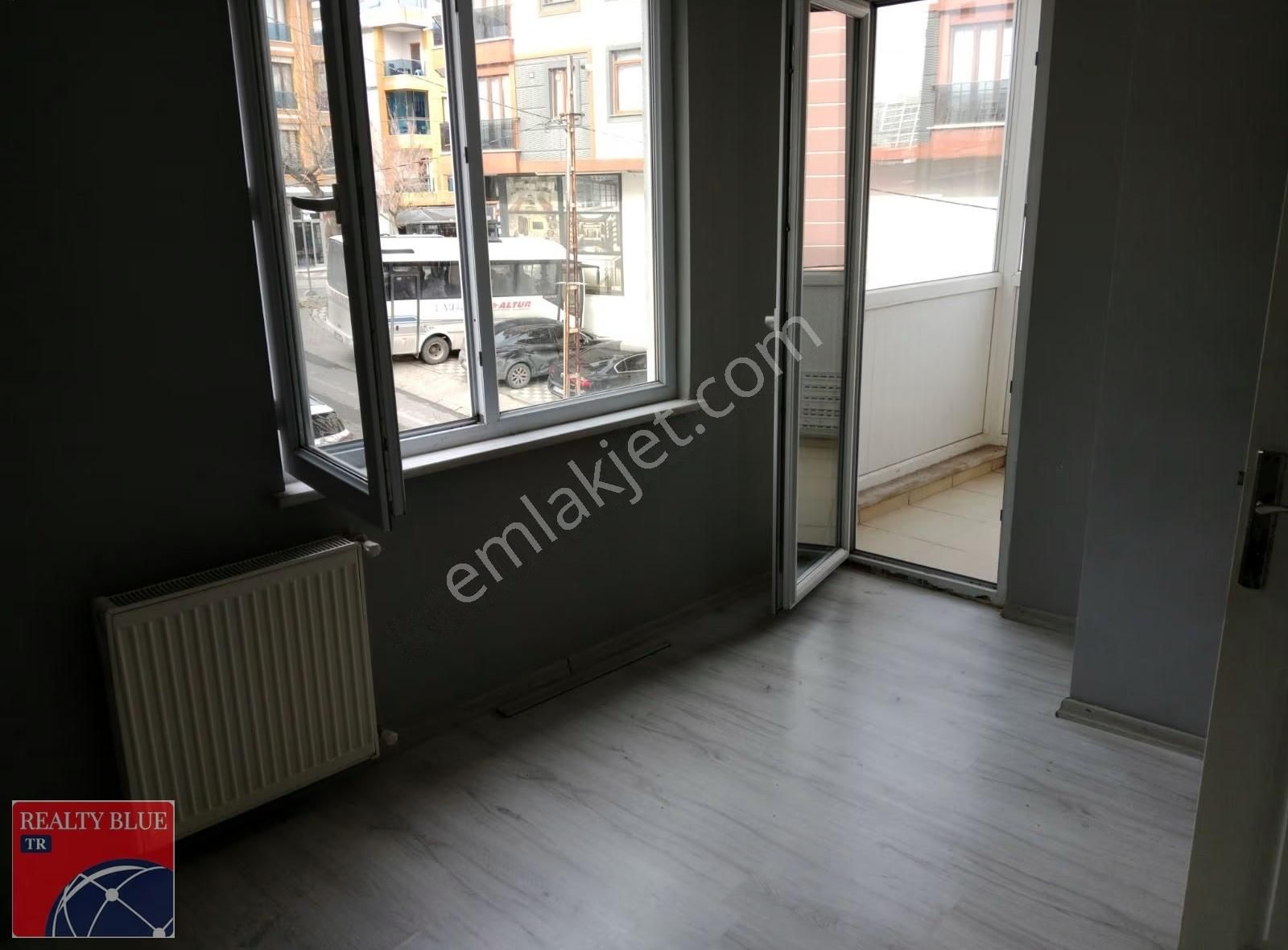 Akpınar Mah Kiralık 2+1 Ara Kat Daire - Görsel 17