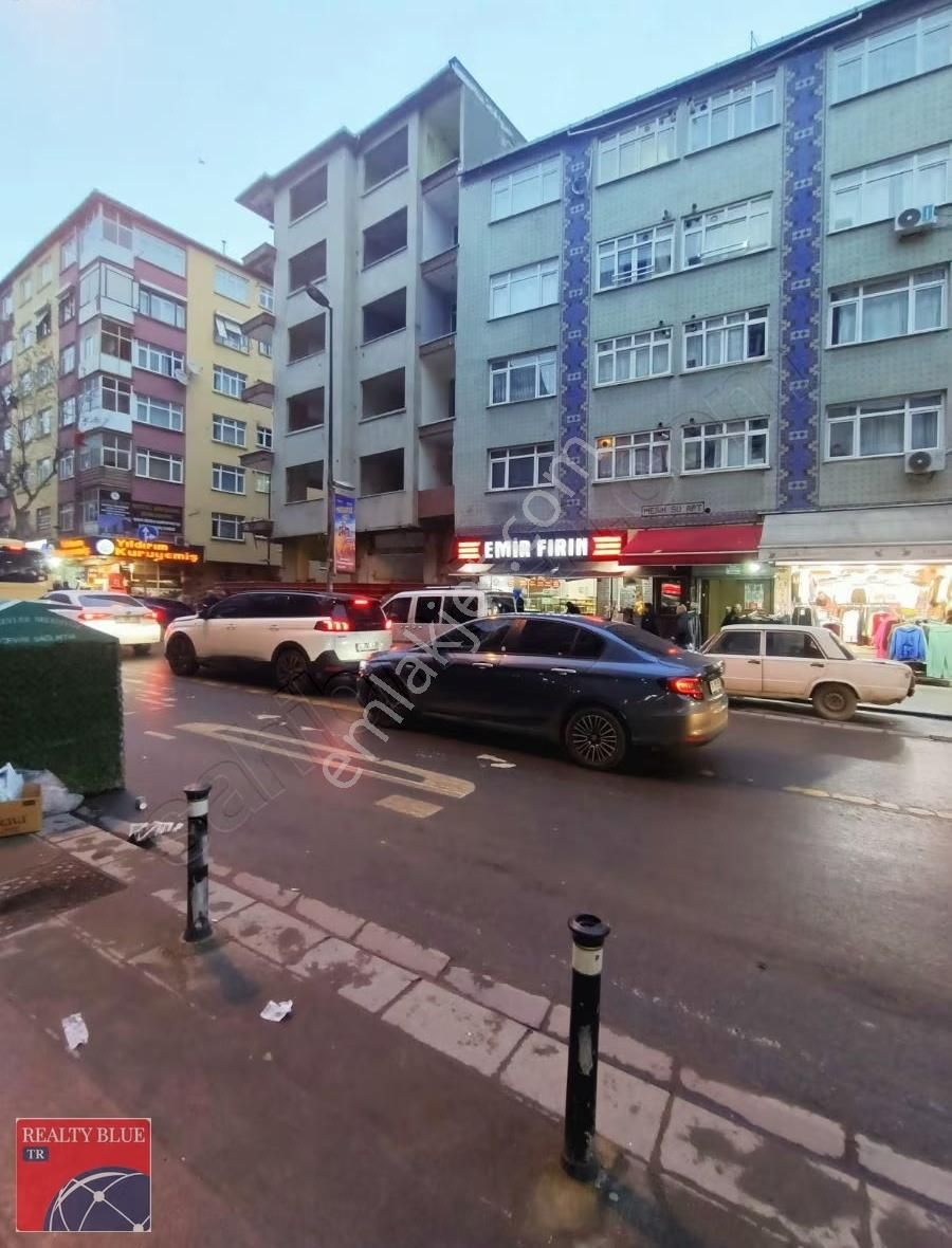 Mahmutbey Yolu Cadde Üzerinde 2+1 Eşyalı Kiralık Daire - Görsel 4