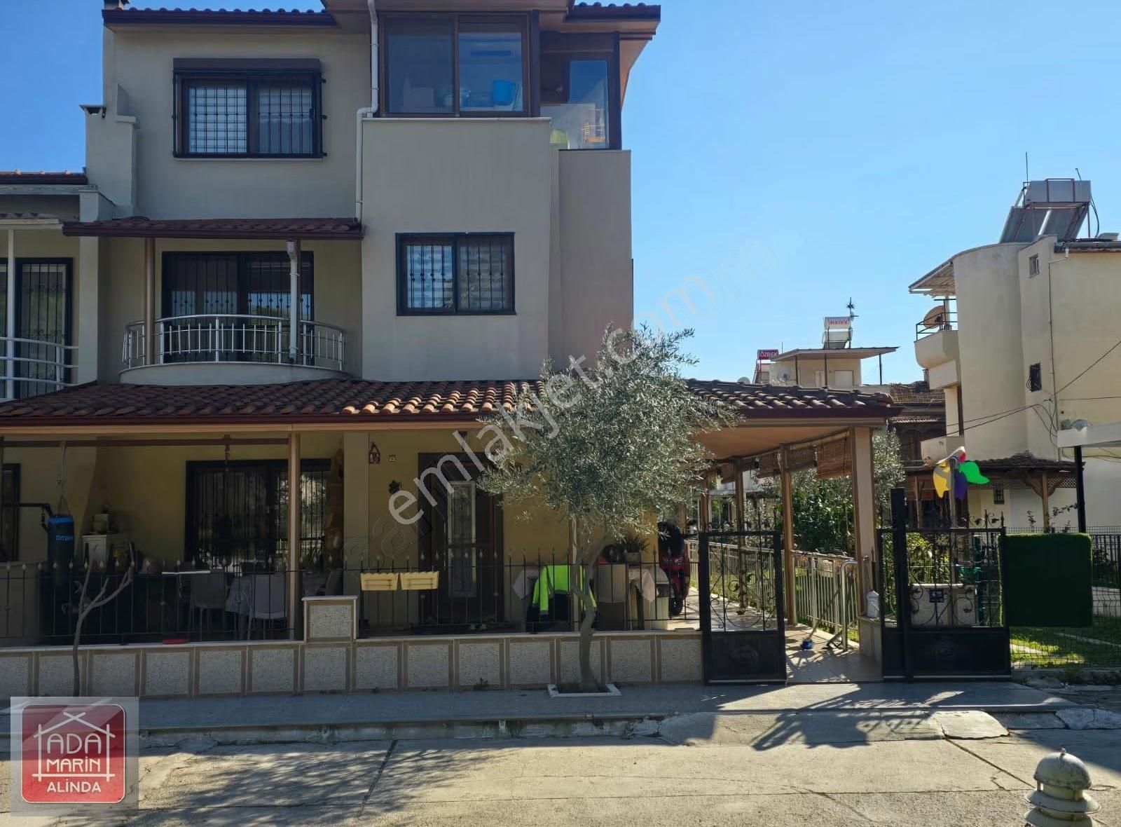 Deniz Kokulu 4+1 Geniş Tripleks Villa - Görsel 30