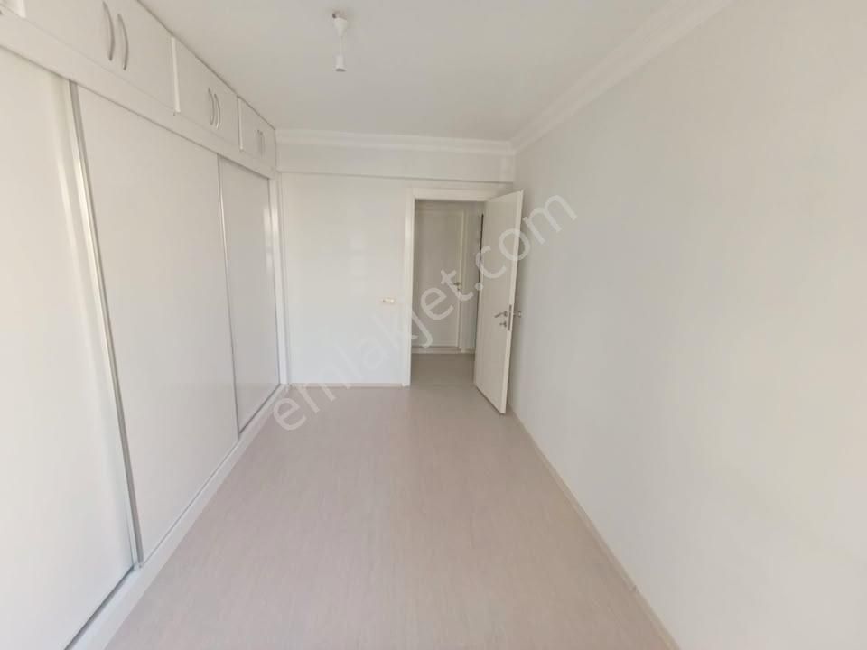 Değirmenönü Mahallesinde Merkezi Konumda 2+1 Daire - Görsel 15