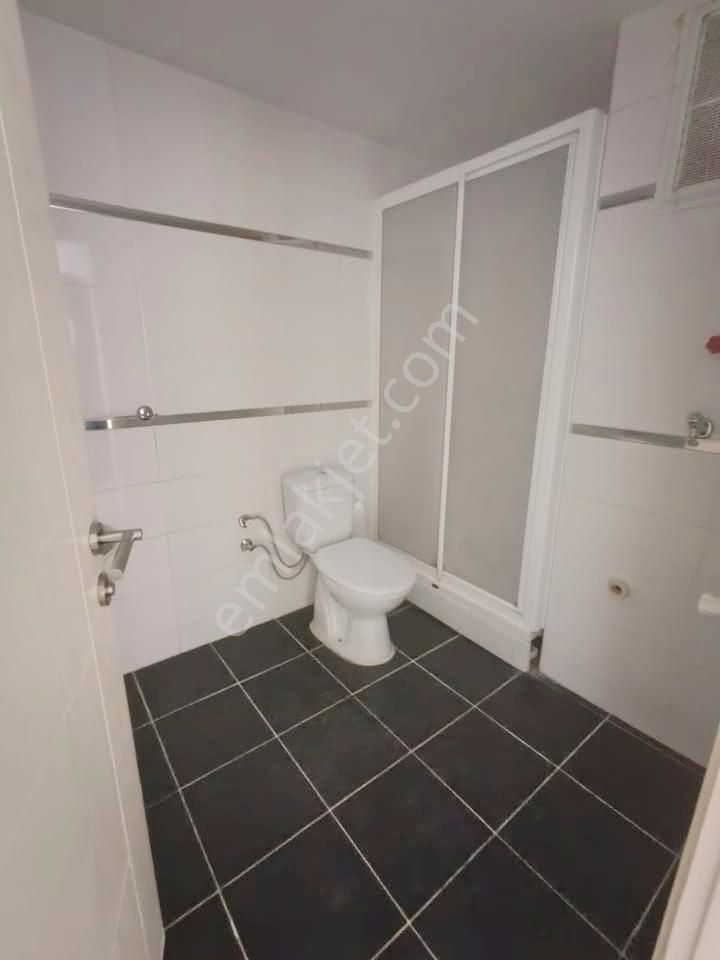 Değirmenönü Mahallesinde Merkezi Konumda 2+1 Daire - Görsel 14