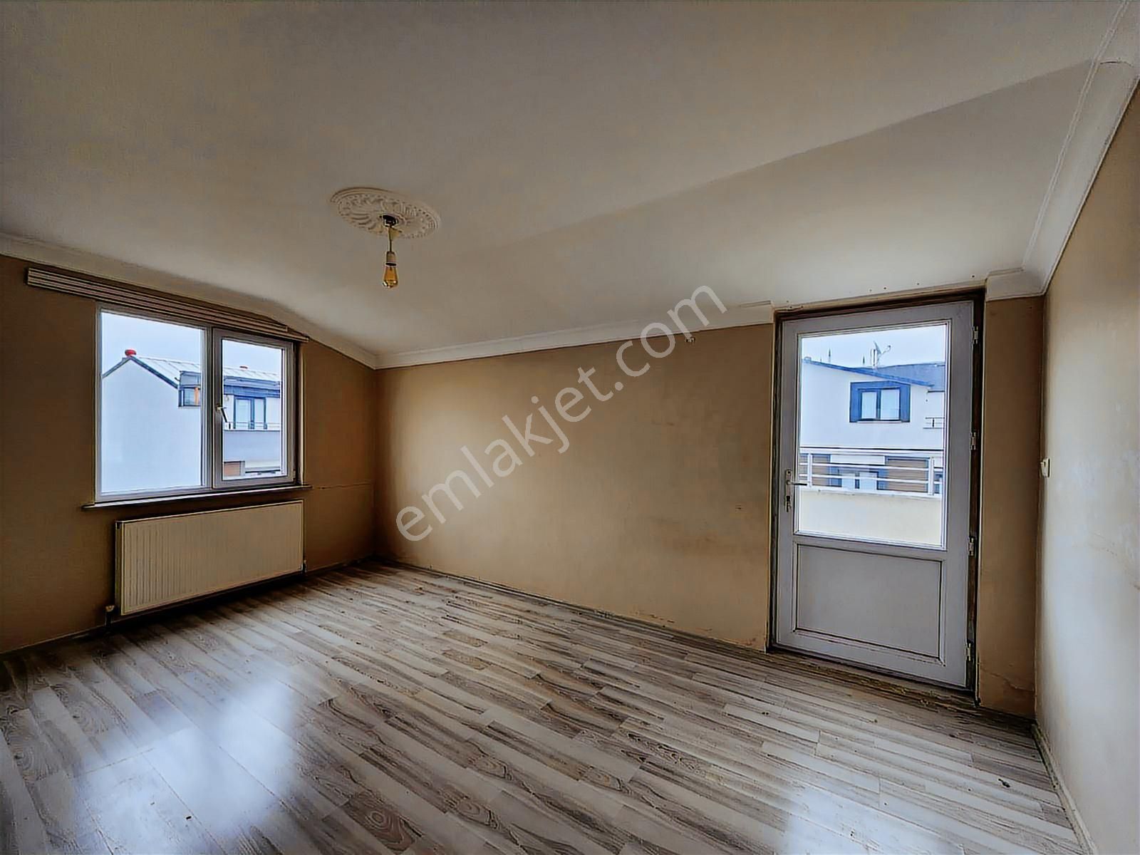 Kayalardan 2+1 Teraslı Manzaralı Büyük Daire - Görsel 25