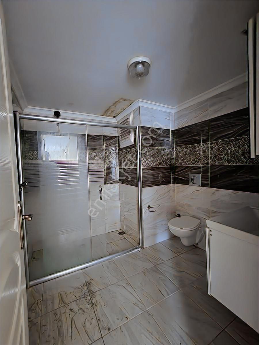 Kayalardan 2+1 Teraslı Manzaralı Büyük Daire - Görsel 11