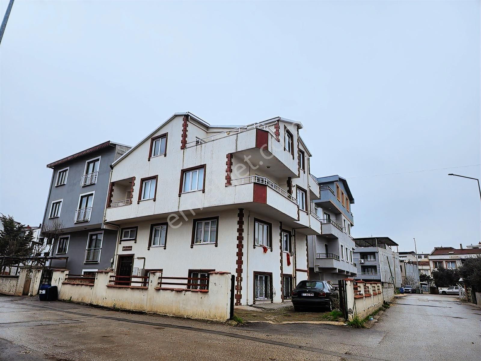 Kayalardan 2+1 Teraslı Manzaralı Büyük Daire - Görsel 18