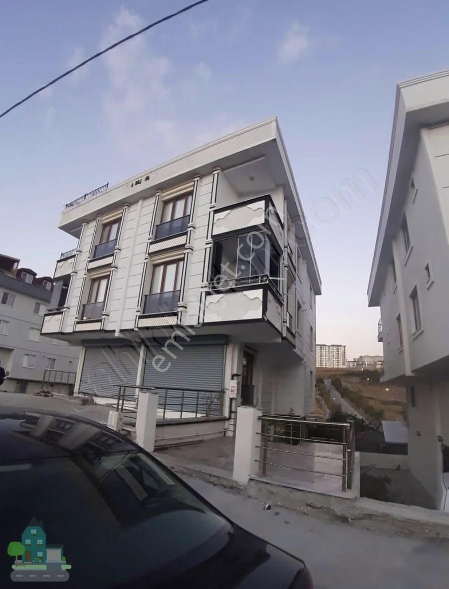 Beylikdüzü Kavaklıda Yeni Binada 1+1 Kiralık Daire