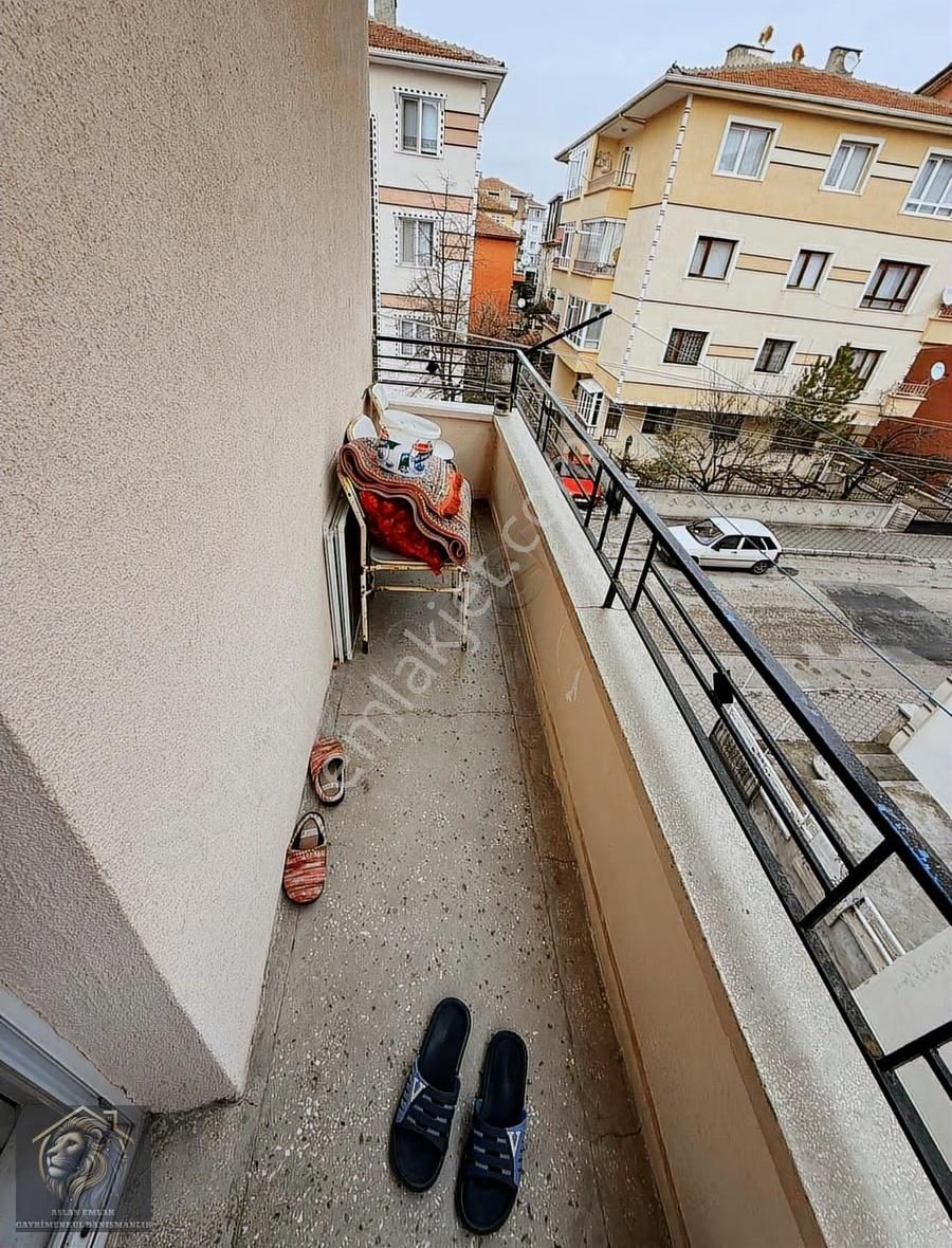 Plevne Mah'de Ara Katta Ön Cephe Satılık Masrafsız Satılık Daire - Görsel 12