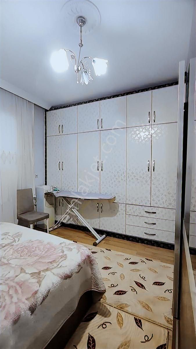 Güneş Mahallesinde Satılık 3 Katlı Komple Bina - Görsel 19