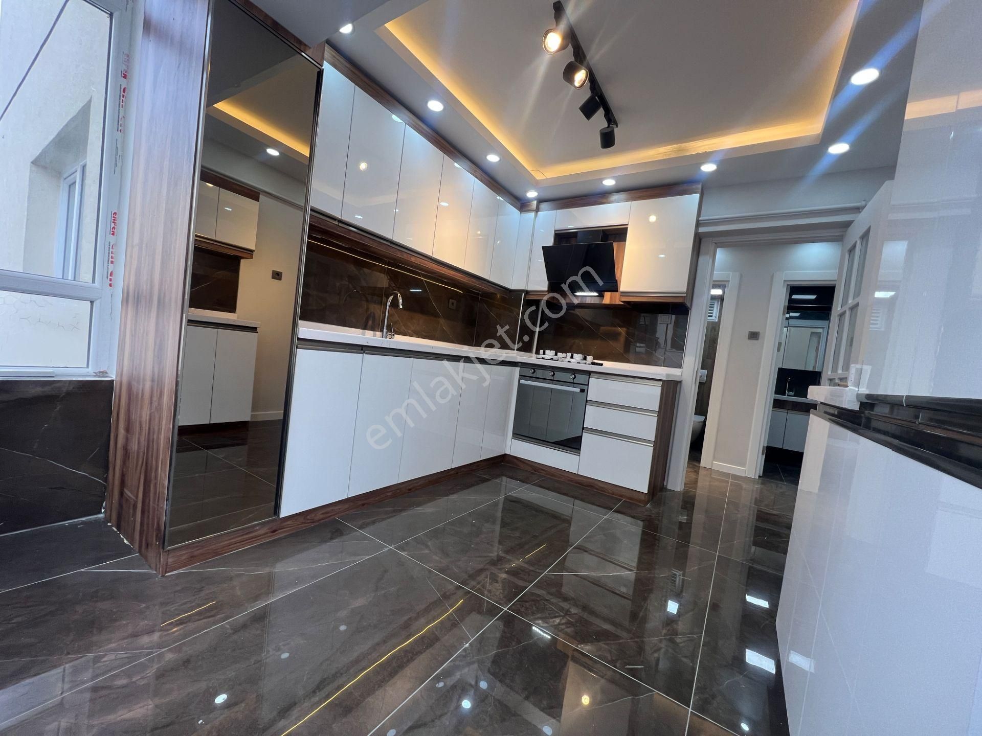 Etimesgut Süvari Mh 2.arakat Öncephe Salonbagımsız Satılık Daire - Görsel 4