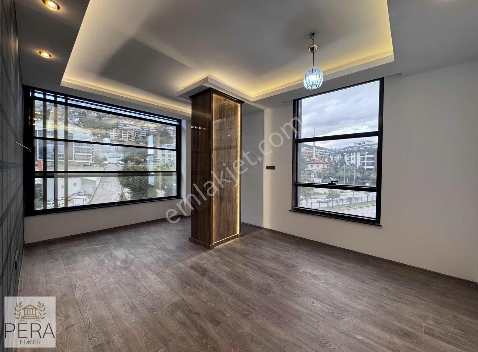 Alanya Merkez Plaza Ayrı Mutfak Geniş Kullanım 2+1 Kiralık Ofis - Görsel 7