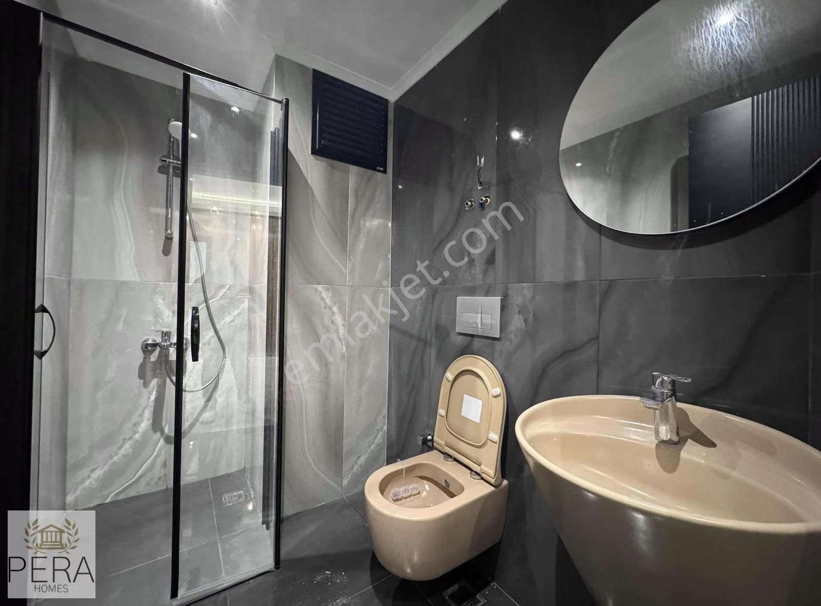 Alanya Merkez Plaza Ayrı Mutfak Geniş Kullanım 2+1 Kiralık Ofis - Görsel 8