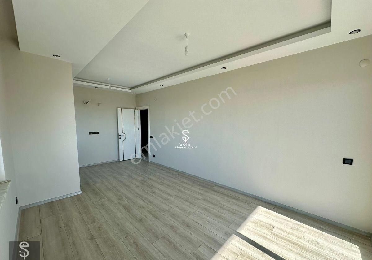 Alanya Çıplaklı'da 4+1 Ayrı Mutfak Satılık Sıfır Daire - Görsel 11