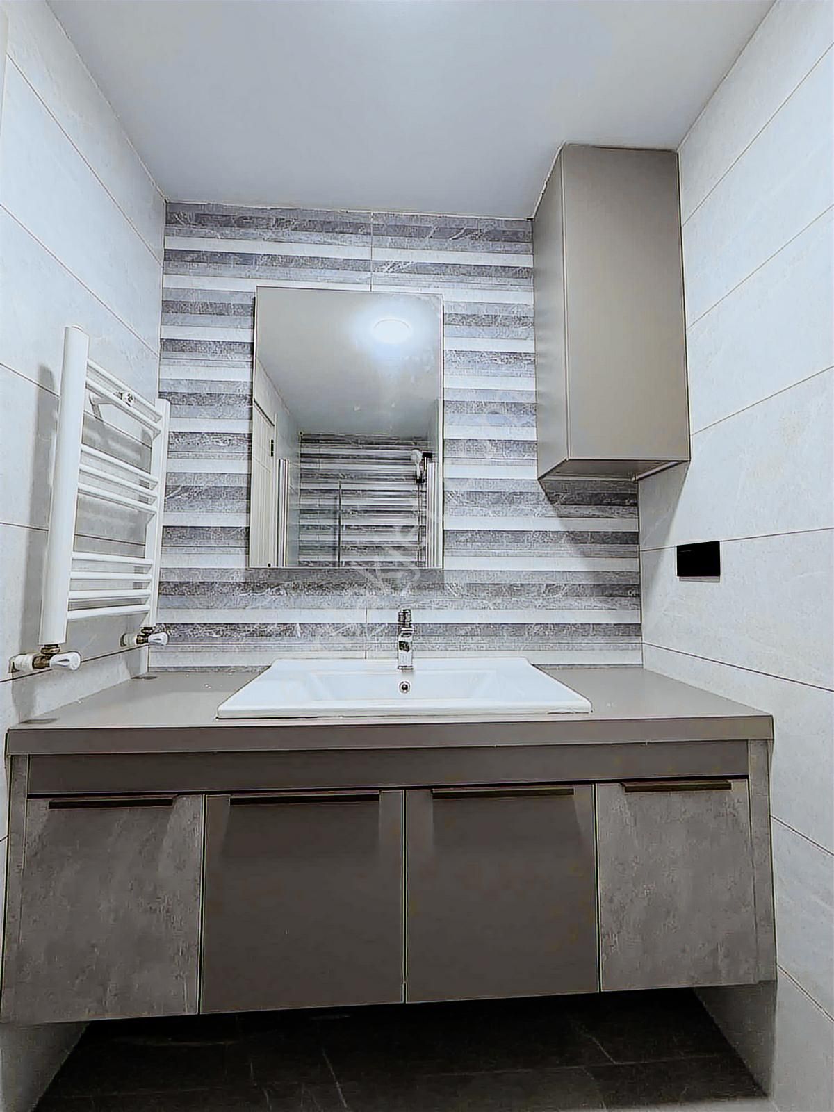 Total'den Tekince Cadde'de İskanlı K.mutfaklı Ultra Lüx Daire !! - Görsel 9