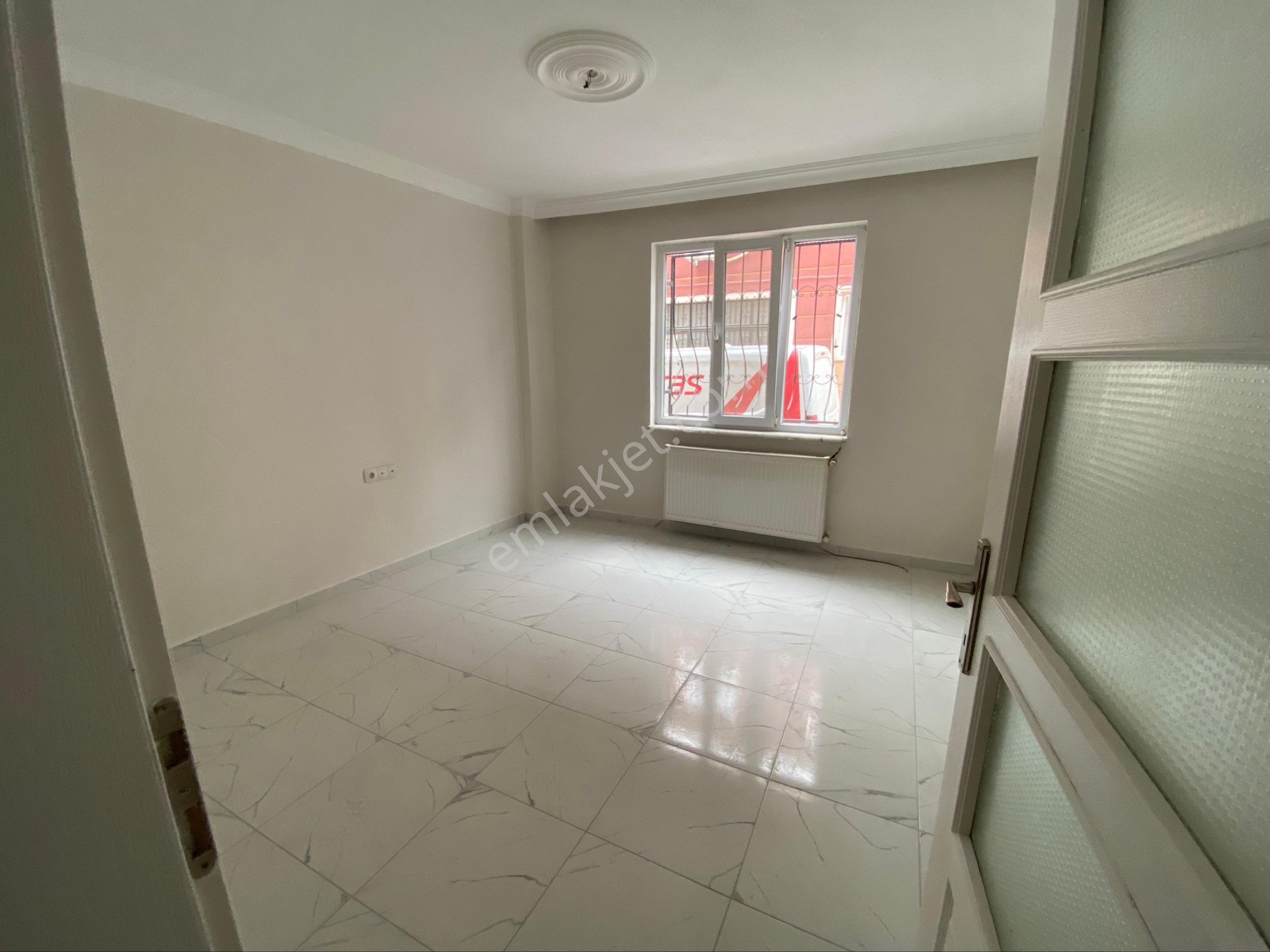 Roma’ Dan Hamidiye’ Mahallesi’ Nde Kiralık Daire - Görsel 3