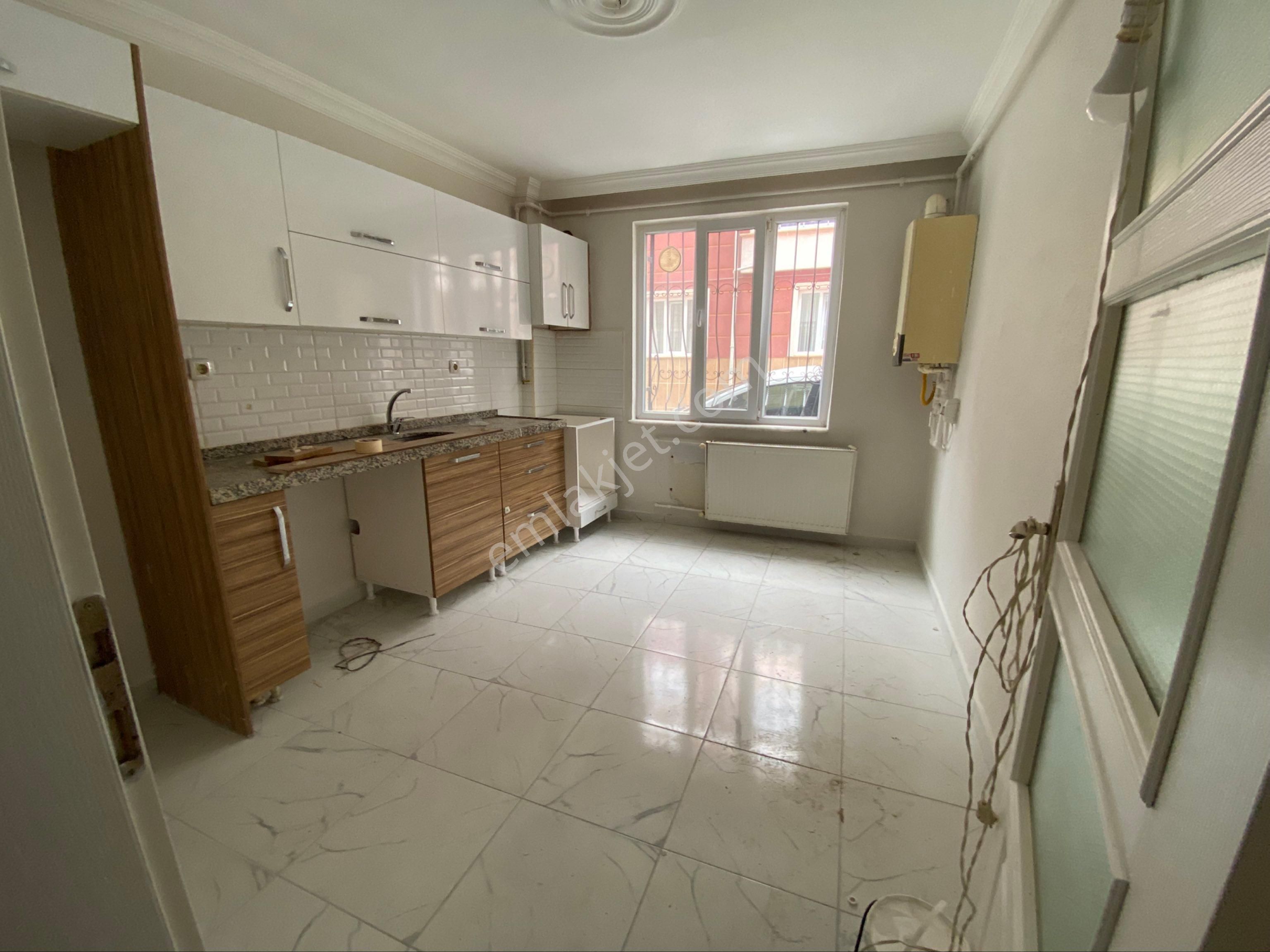 Roma’ Dan Hamidiye’ Mahallesi’ Nde Kiralık Daire - Görsel 5