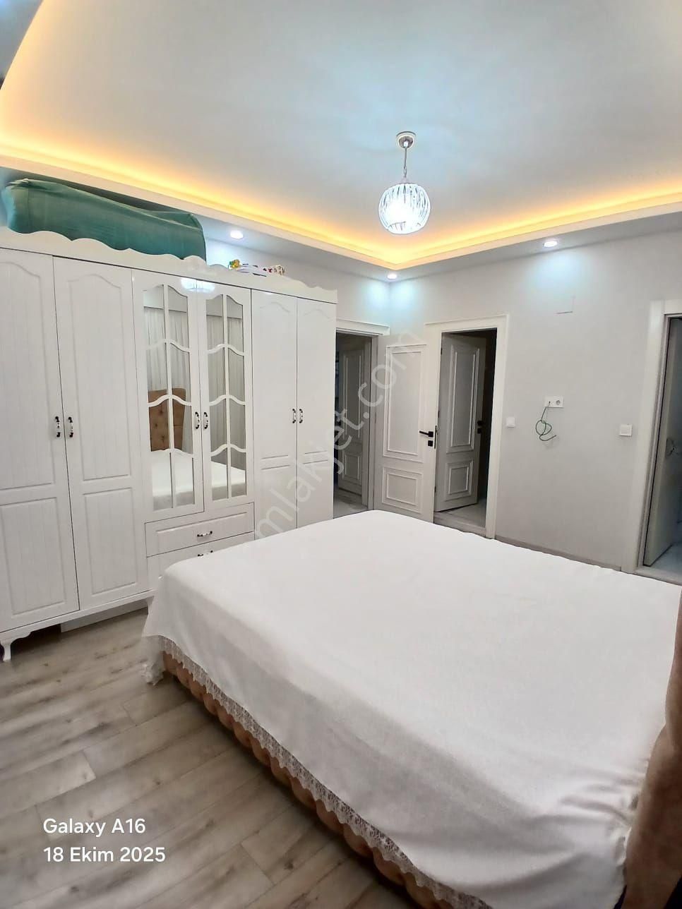 Satılık Lüks Daire!!tarsus Kavaklı M.divan Su Sitesinde 12/7.kat 165 M2 3+1 A.mutfak - Görsel 15