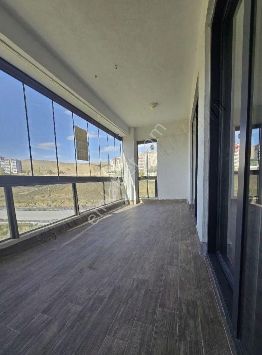 Şen Emlak'tan Satılık 4+1 Daire... - Görsel 6