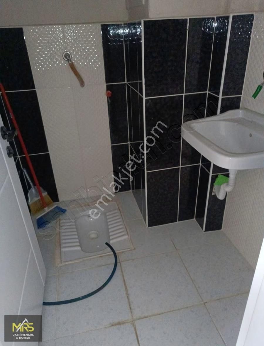 Mrs Gayrimenkulden Menderes Mah.de Kiralık Havuzlu 3+1 Daire - Görsel 15