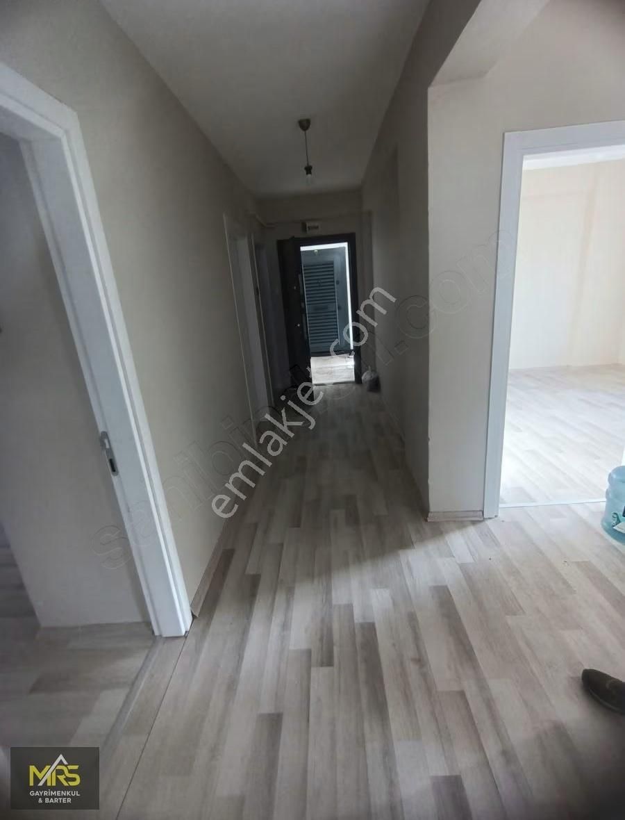 Mrs Gayrimenkulden Menderes Mah.de Kiralık Havuzlu 3+1 Daire - Görsel 13