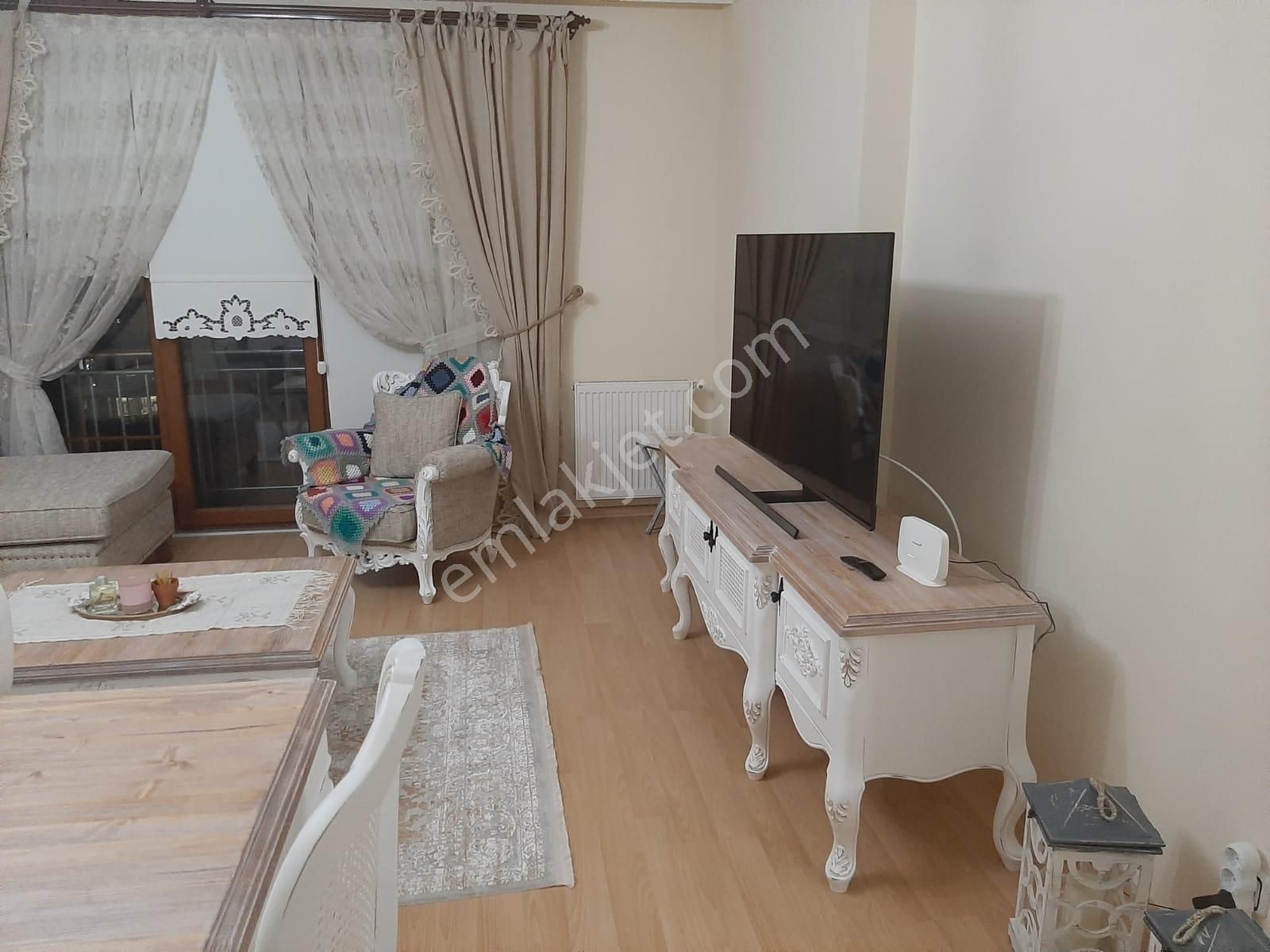 Emlaklar Elia Hills Sitesinde Geniş Cephe Ara Kat 2+1 - Görsel 3