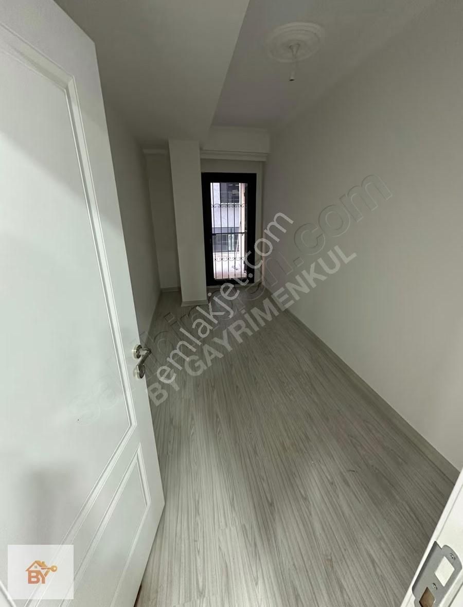 Küçükçekmece Cennet Mah Satılık 2+1 Yüksek Giriş 120m2 Daire - Görsel 12