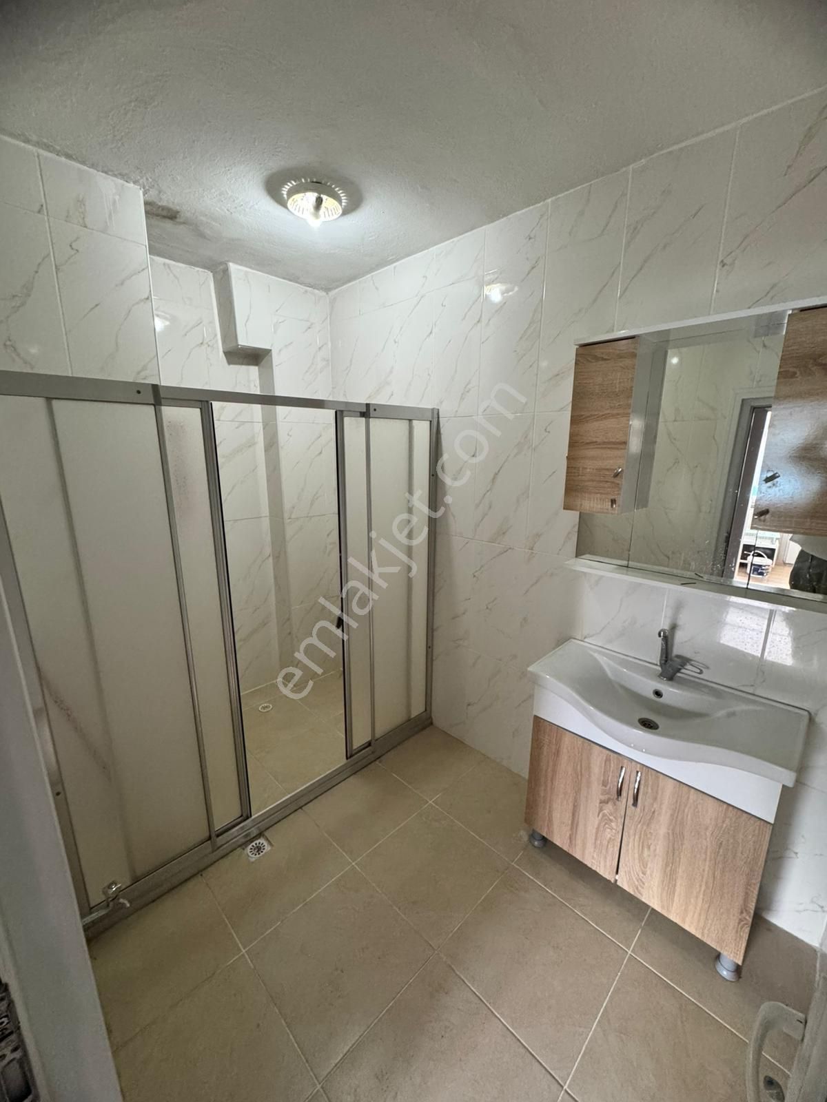 Göztepe De Metroya 3 Dk Hasteneye 5 Dk Mesafede Kiralık Daire - Görsel 17