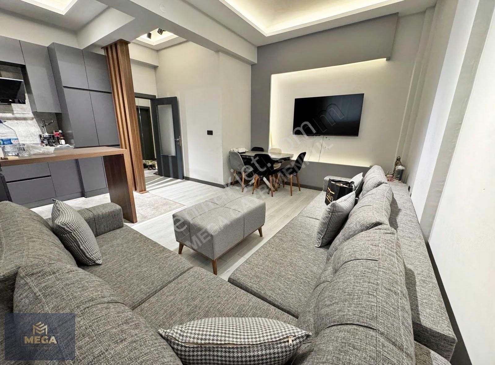 19 Mayıs Cd Üzeri Ful Eşyalı Lülks Yüksek Kira Getirili Y.giriş - Görsel 16